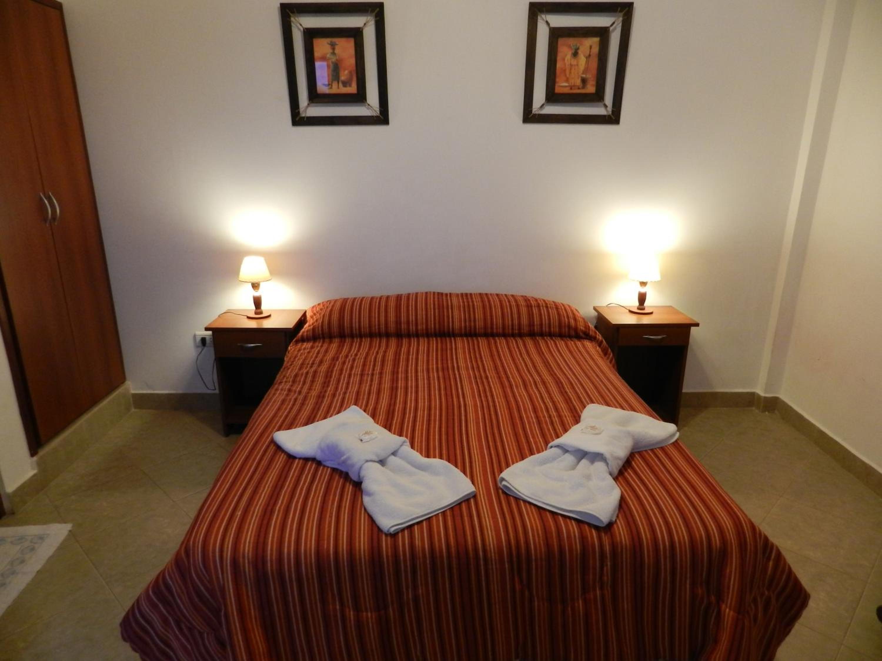 Double or Twin Room photo 3