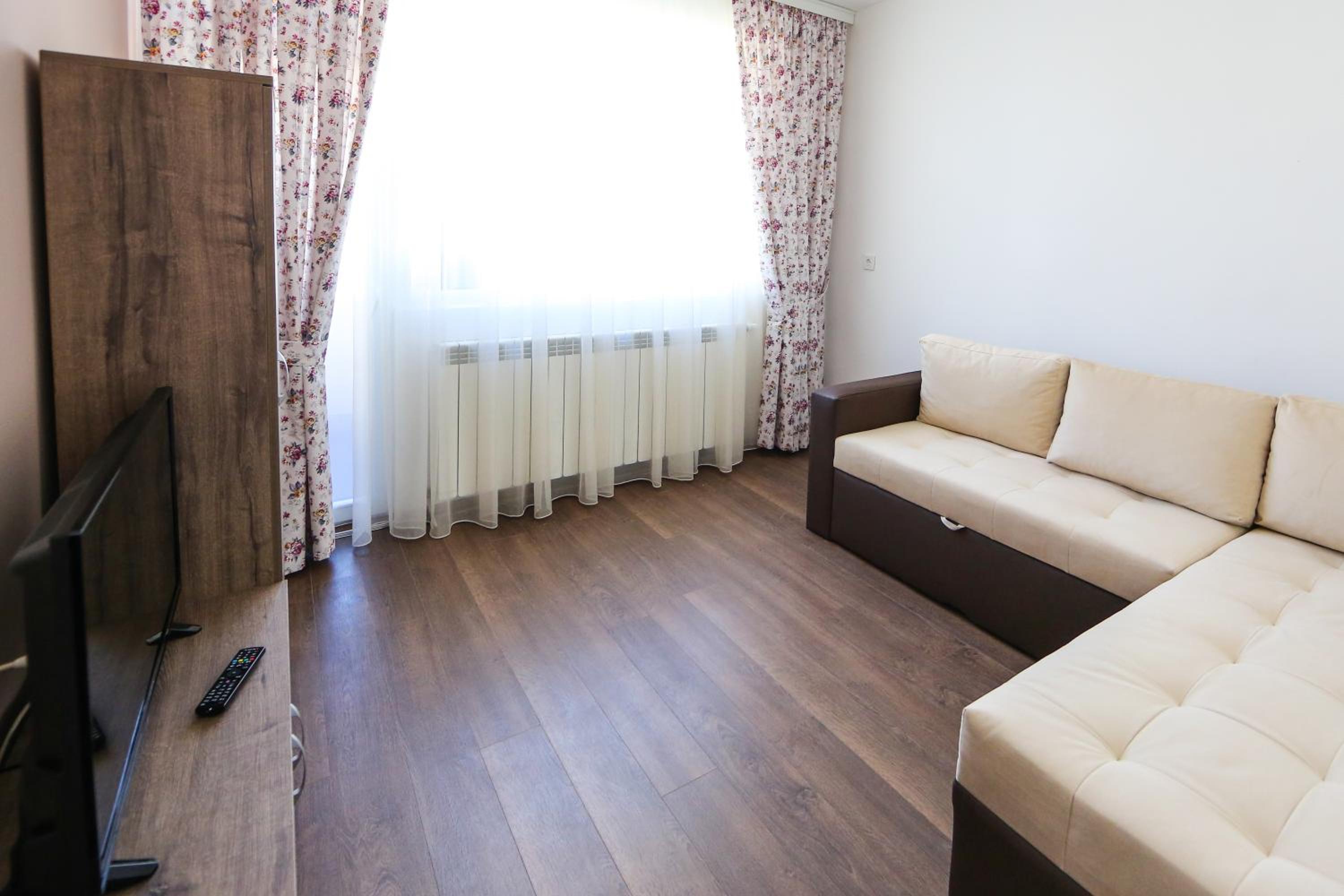Family Suite with Balcony photo 2