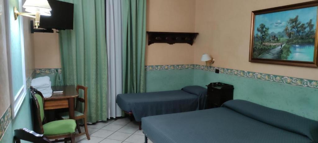 Triple Room photo 1