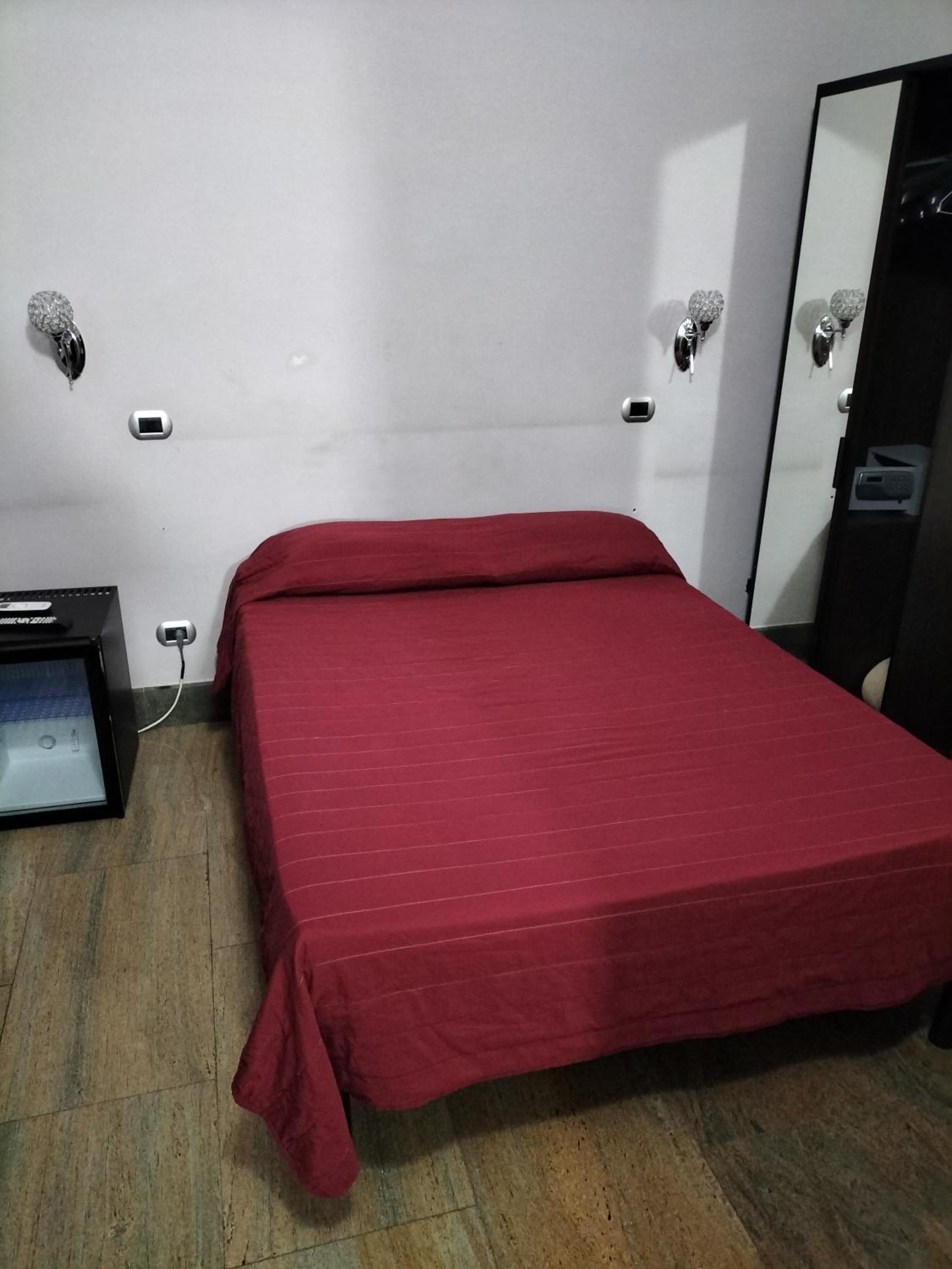 Single Room photo 1