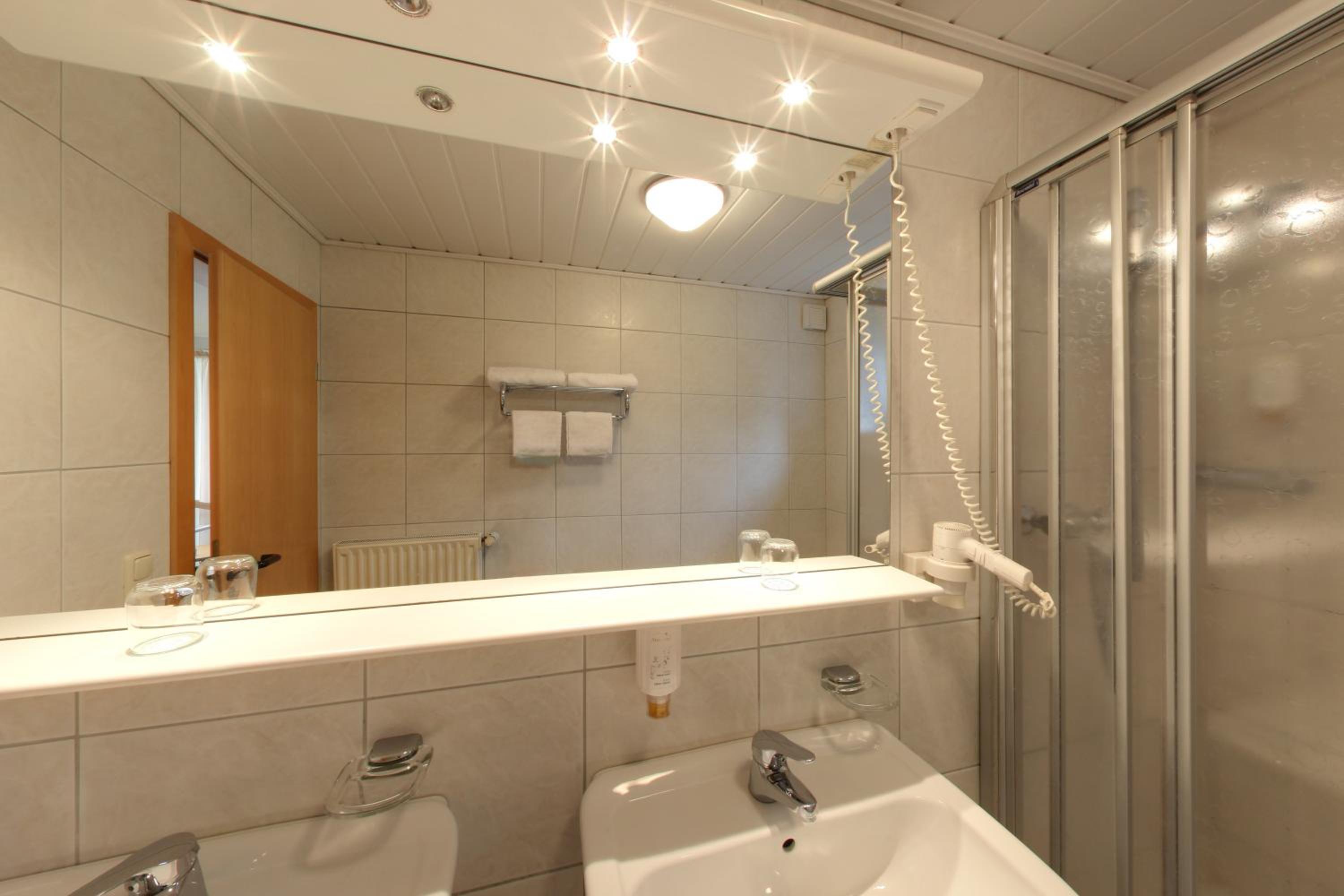 Double Room - Photo 4