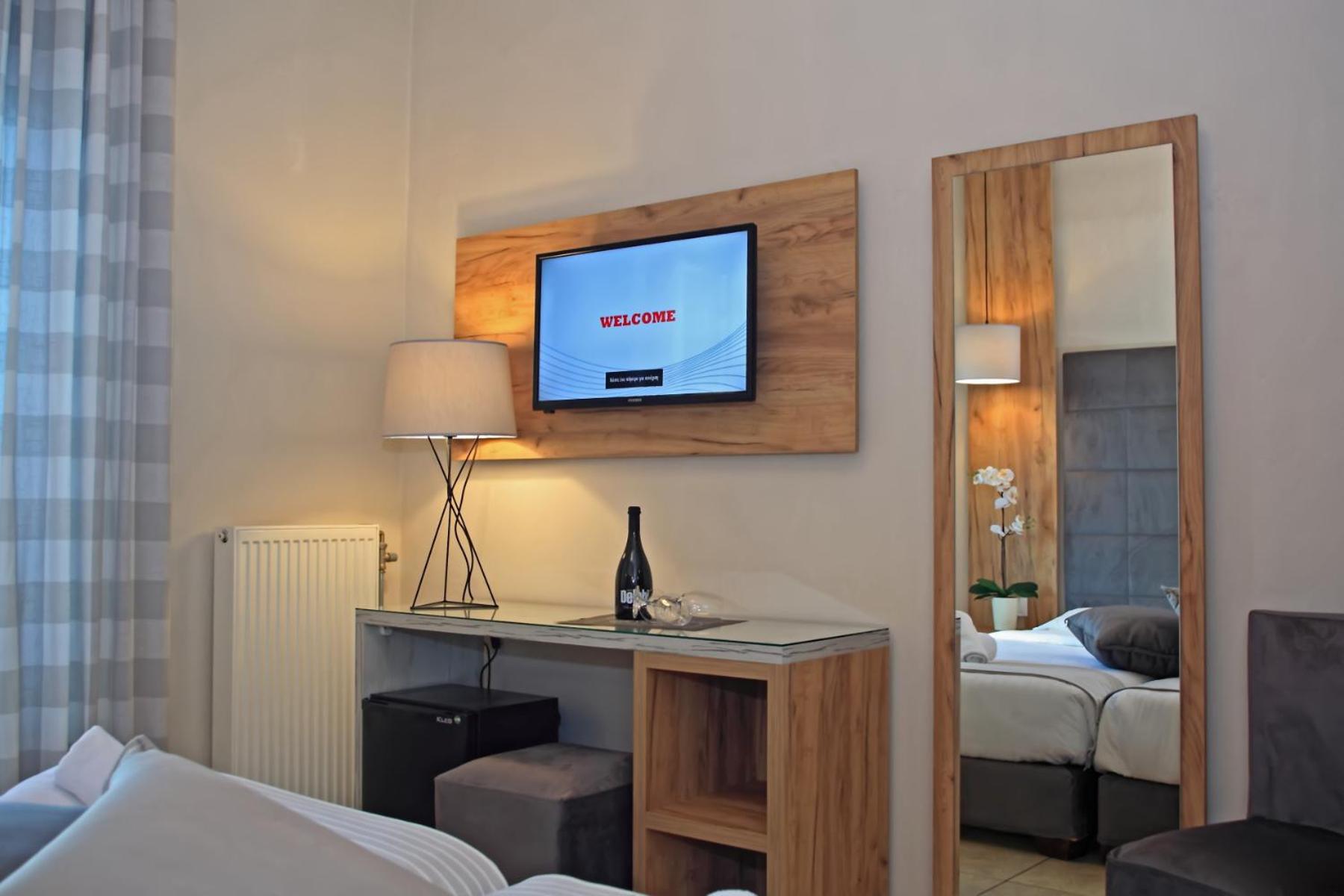 Standard Double or Twin Room with Sea View photo 2
