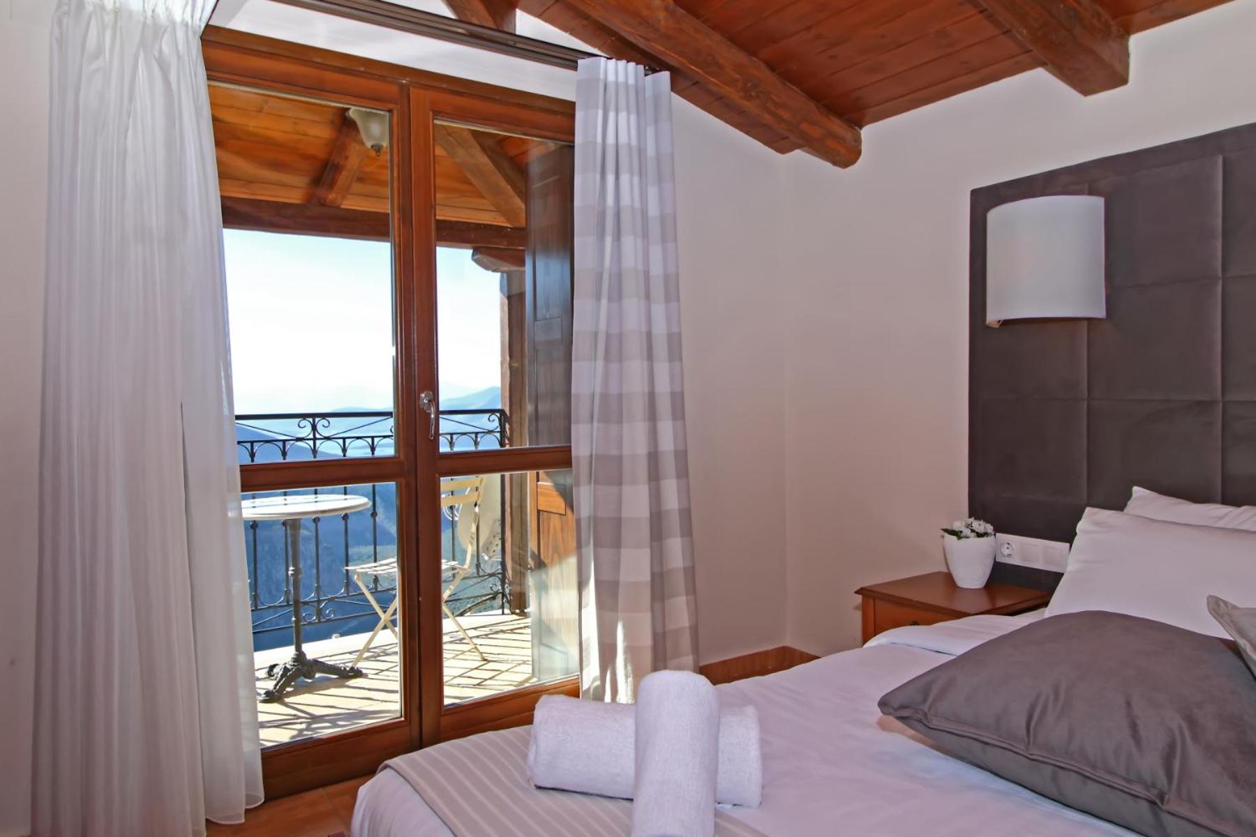 Superior Double or Twin Room with Sea View photo 2