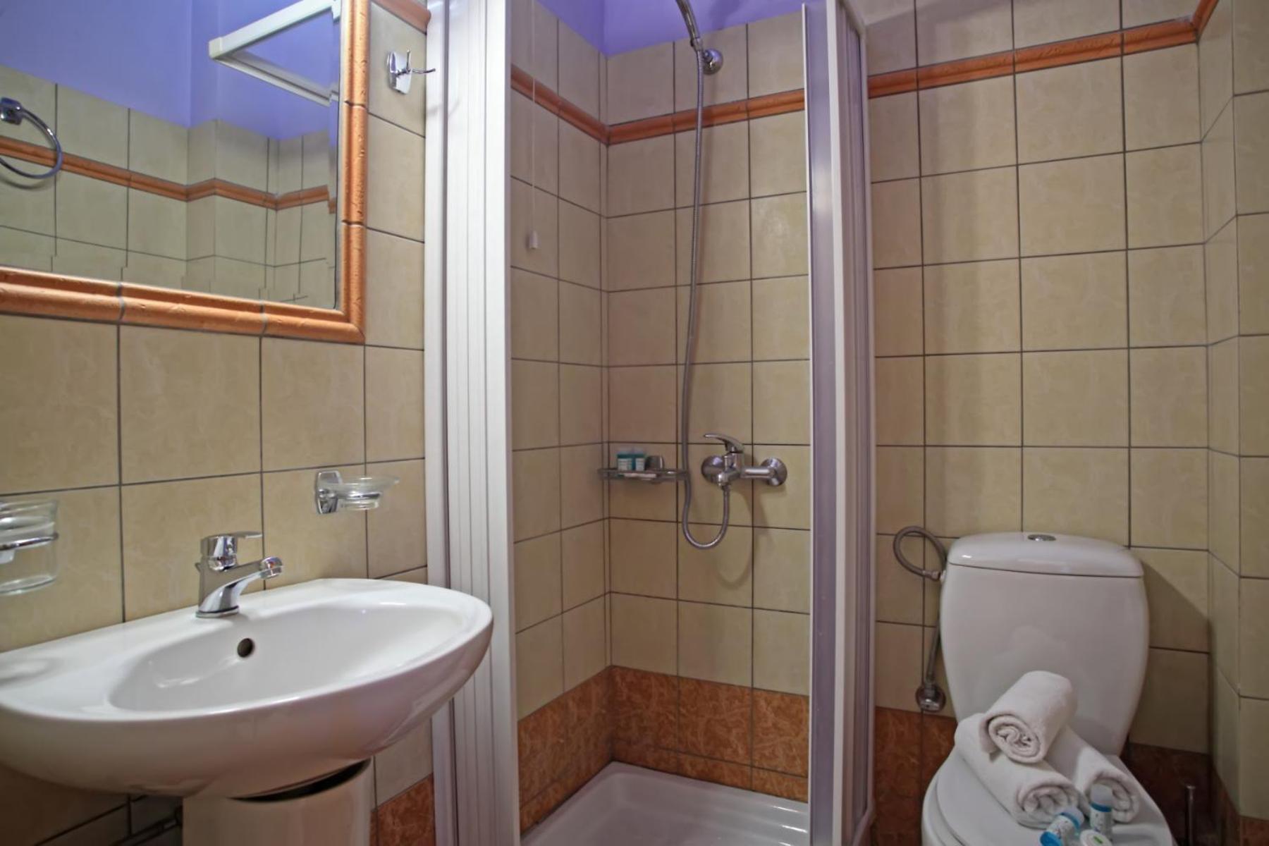Standard Double or Twin Room with Street View photo 2