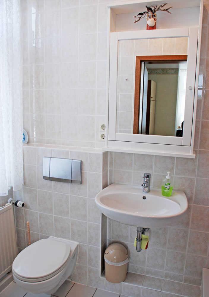 One-Bedroom Apartment with Terrace, photo 7