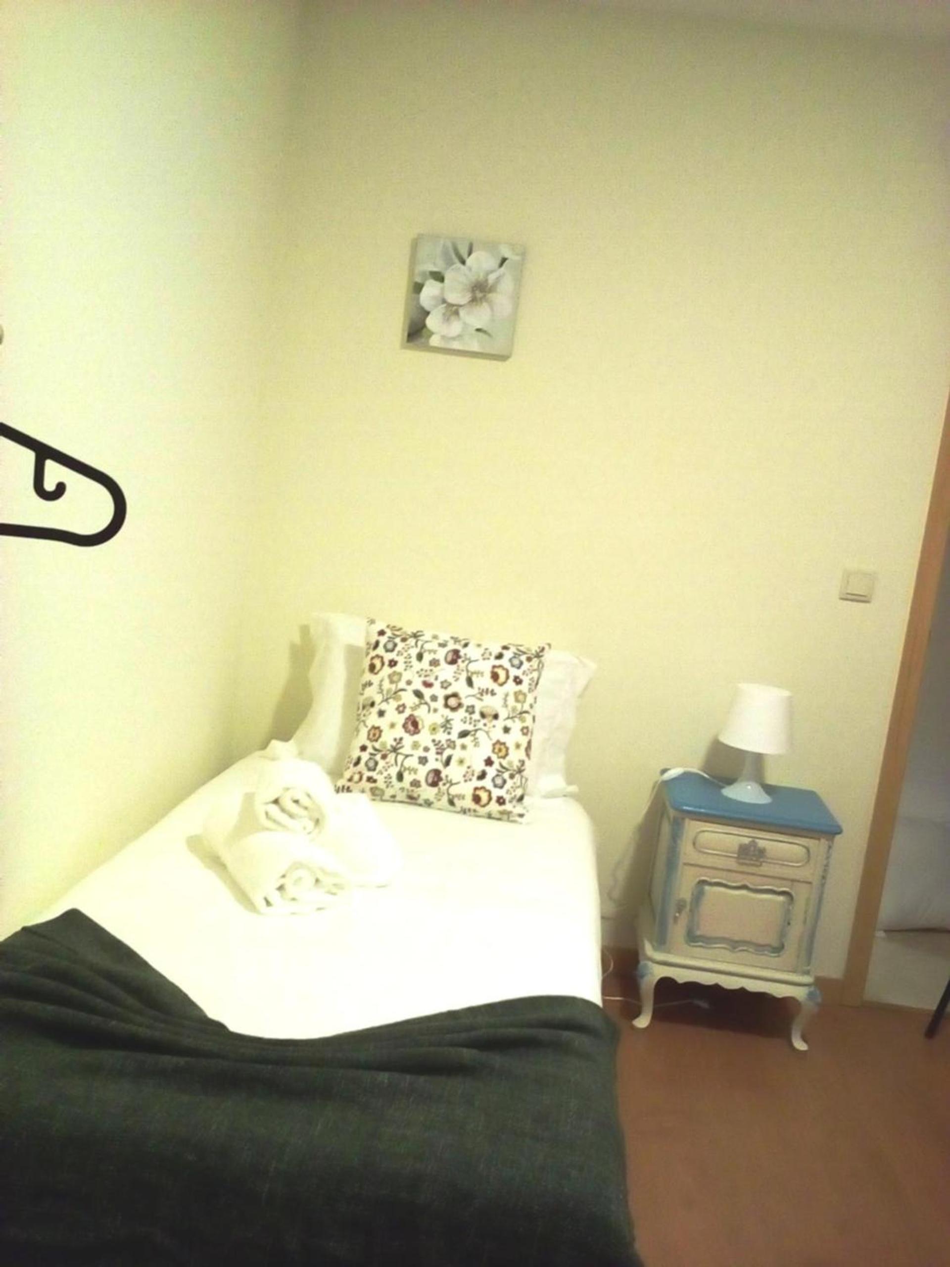 Twin Room with Shared Bathroom