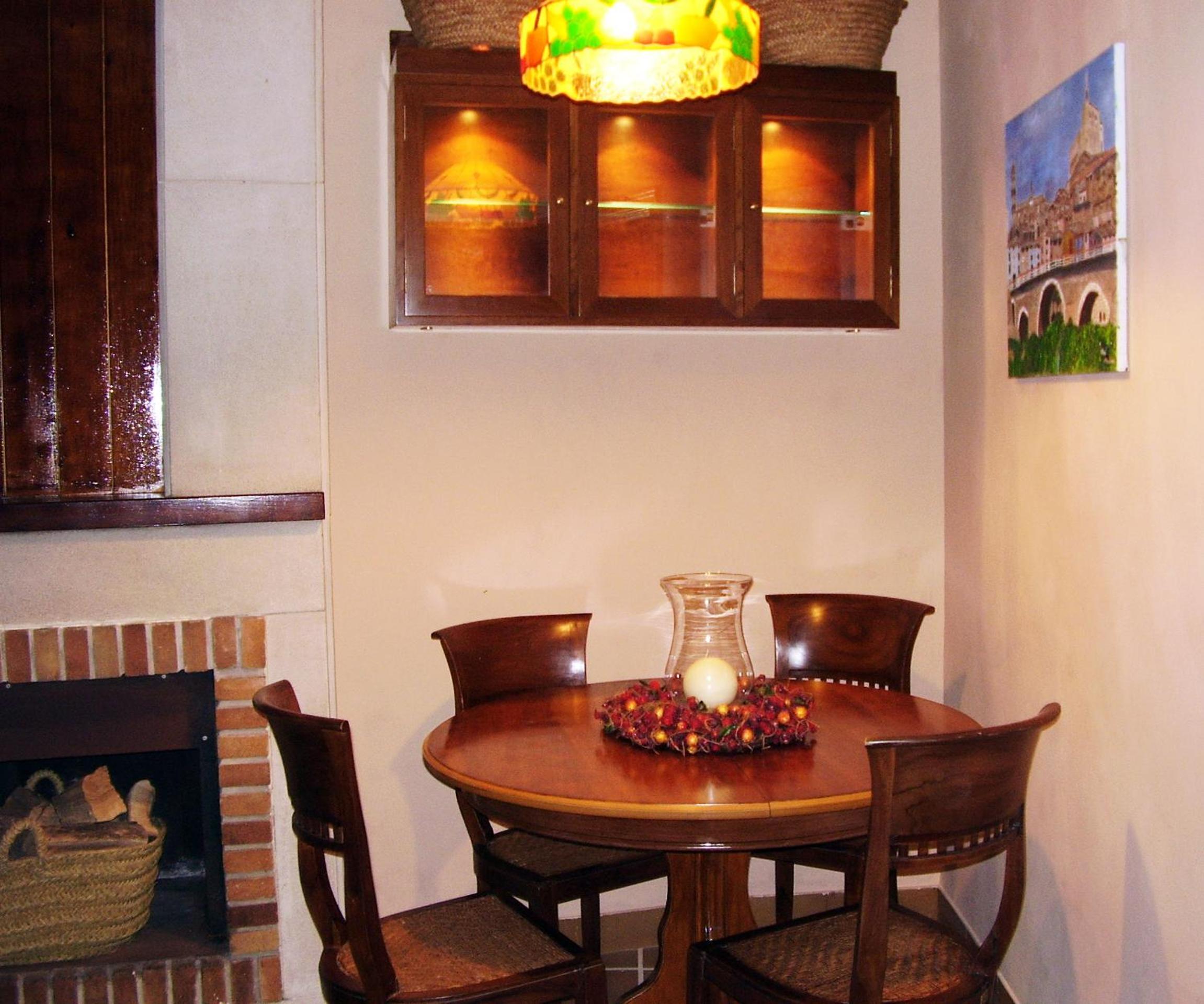 Two-Bedroom Townhouse - Photo 17