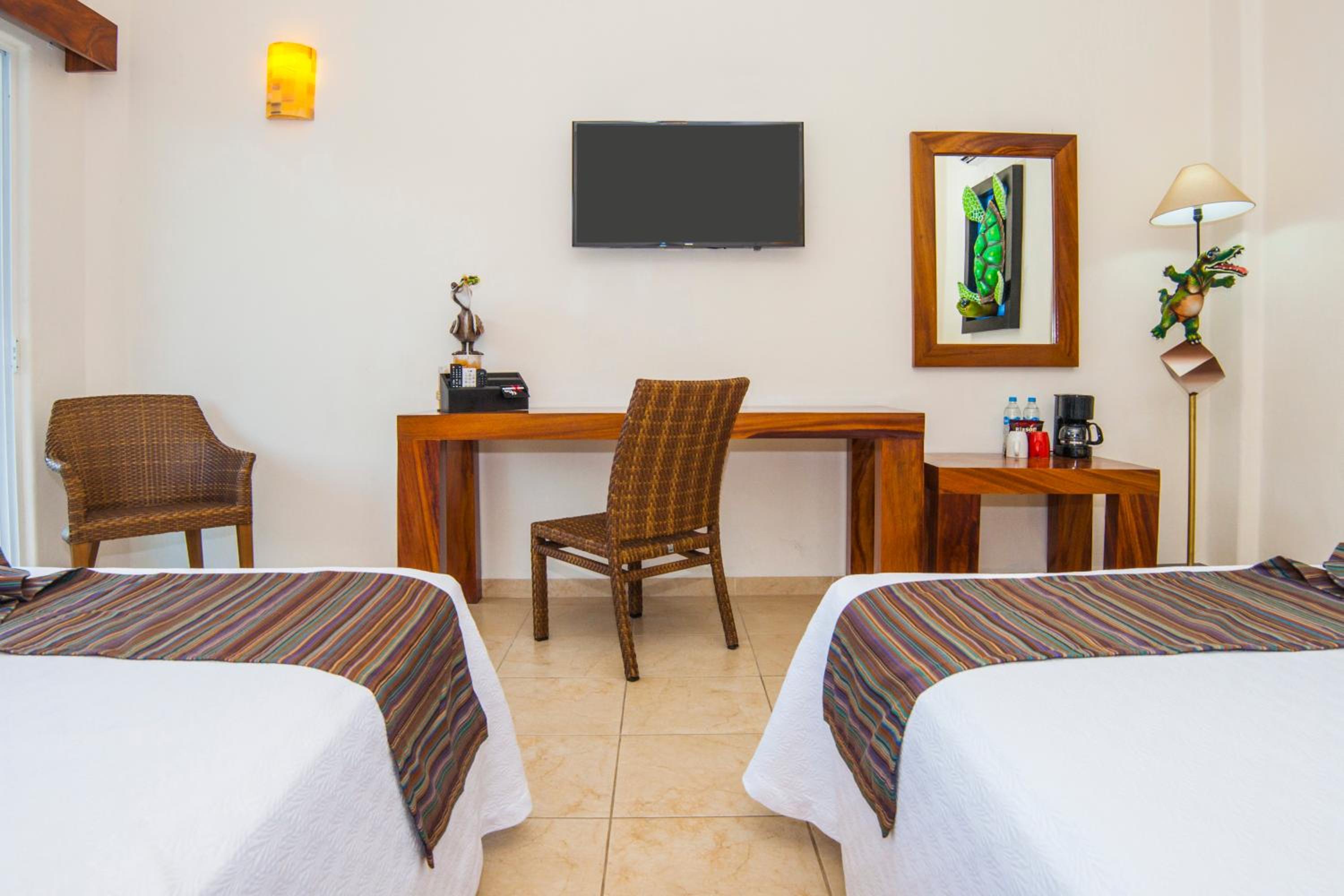 Standard Double Room with Mountain View photo 3
