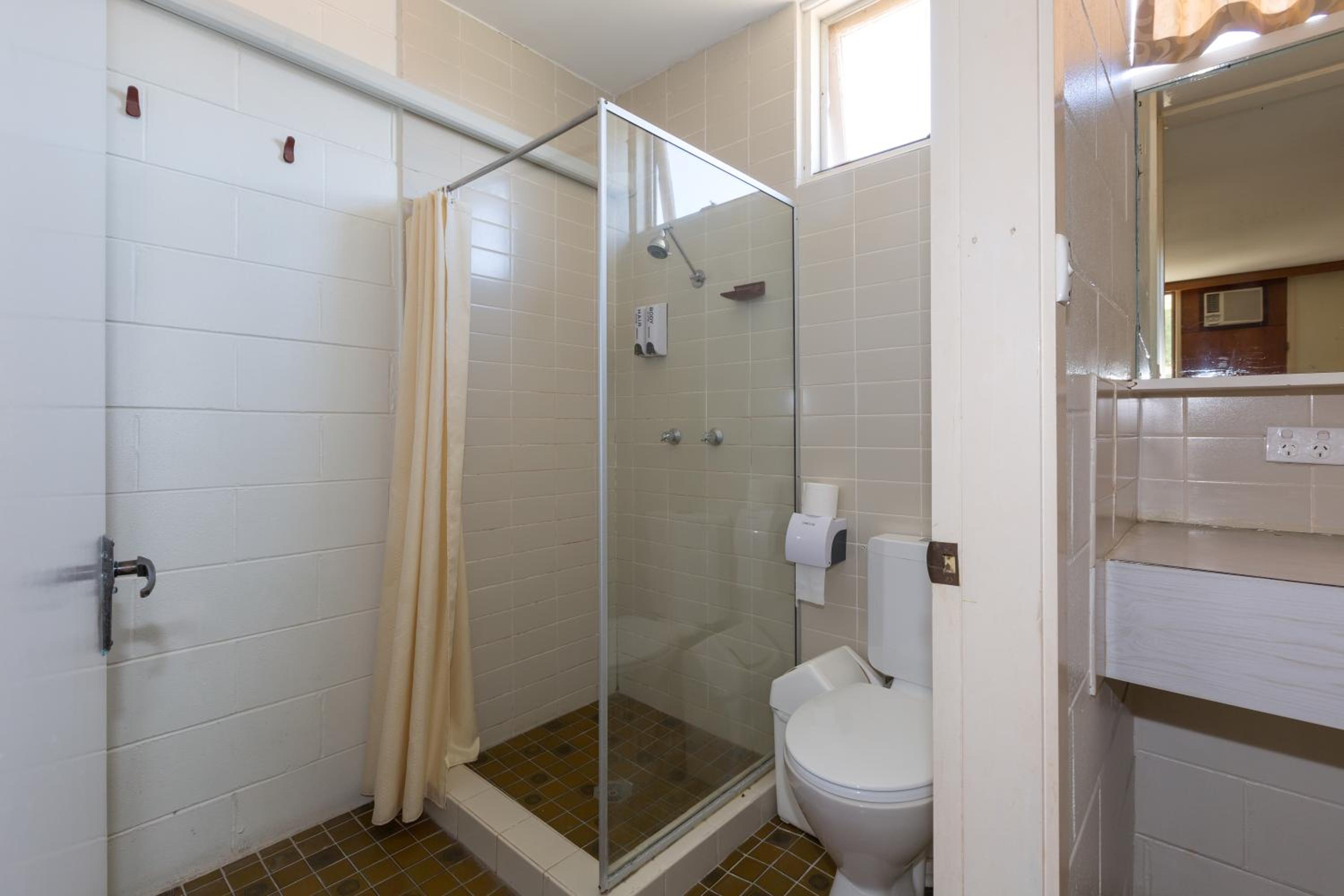 Double or Twin Room photo 3