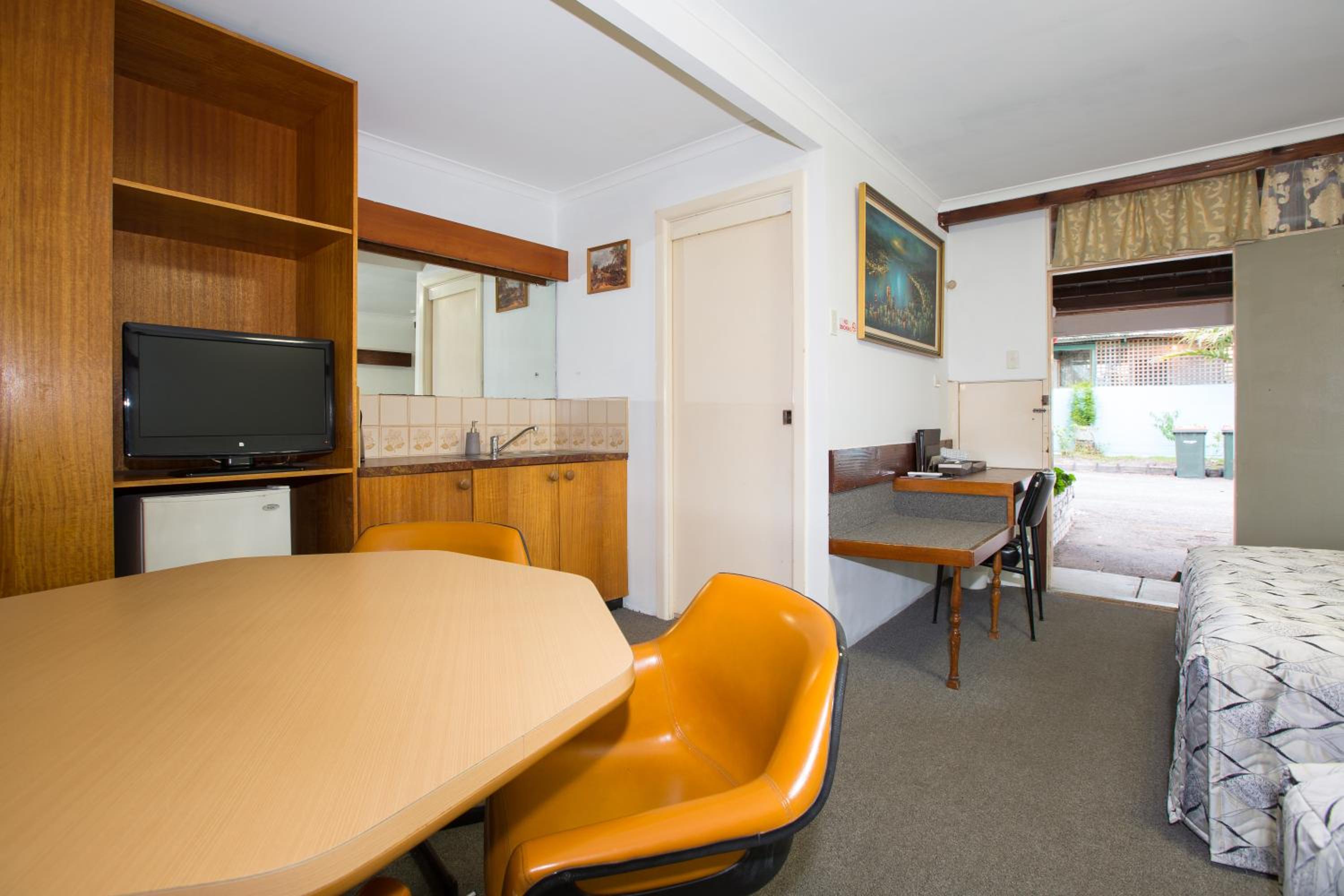 Family Room photo 2