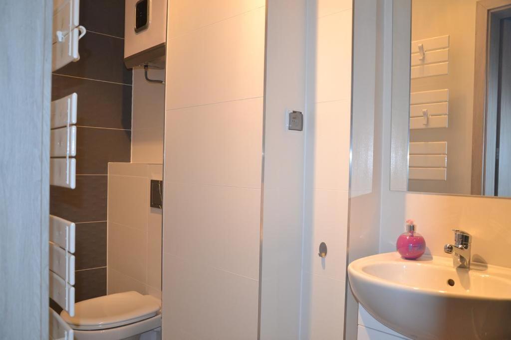 Apartment with Garden View photo 3