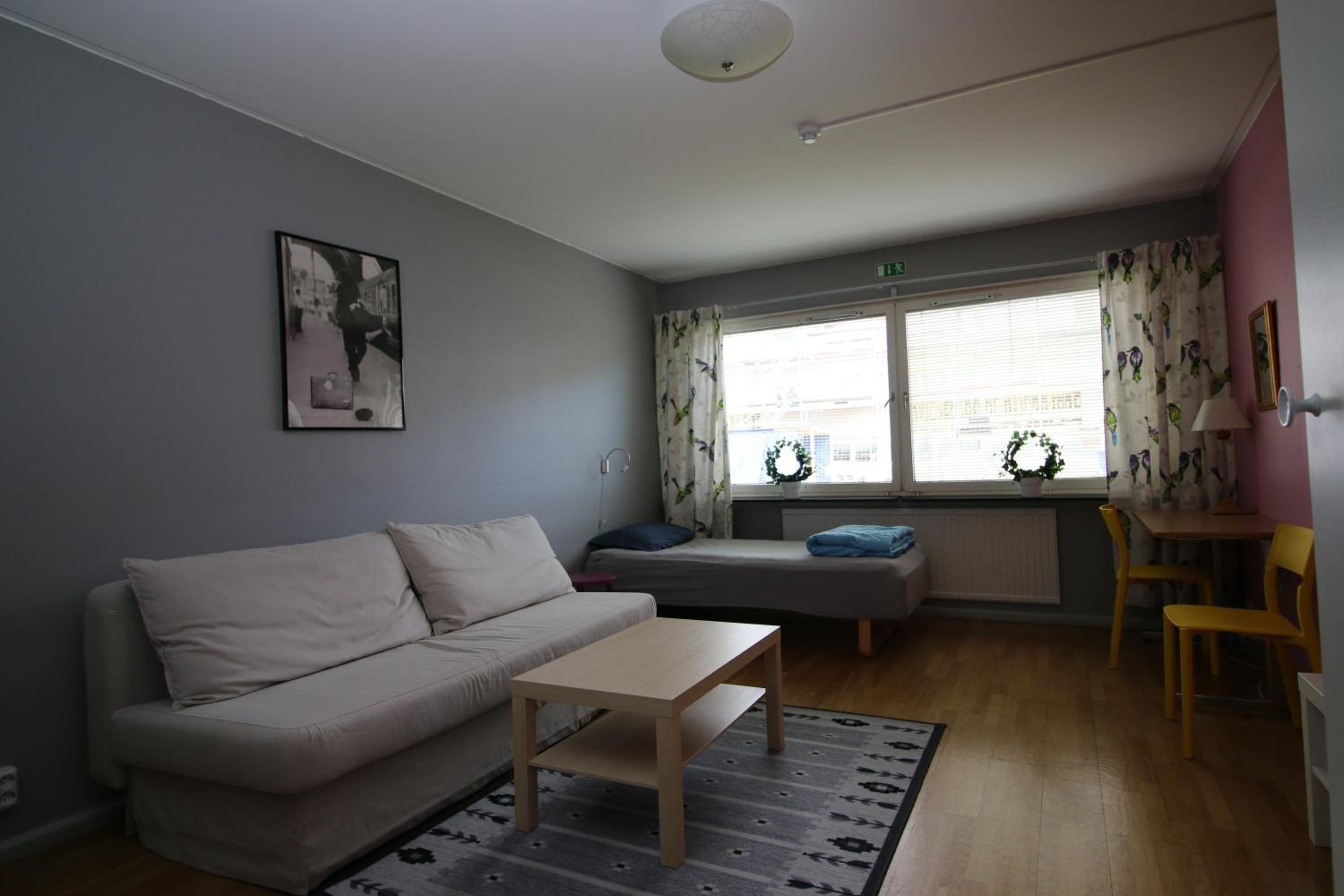 Quadruple Room with Shared Bathroom photo 2