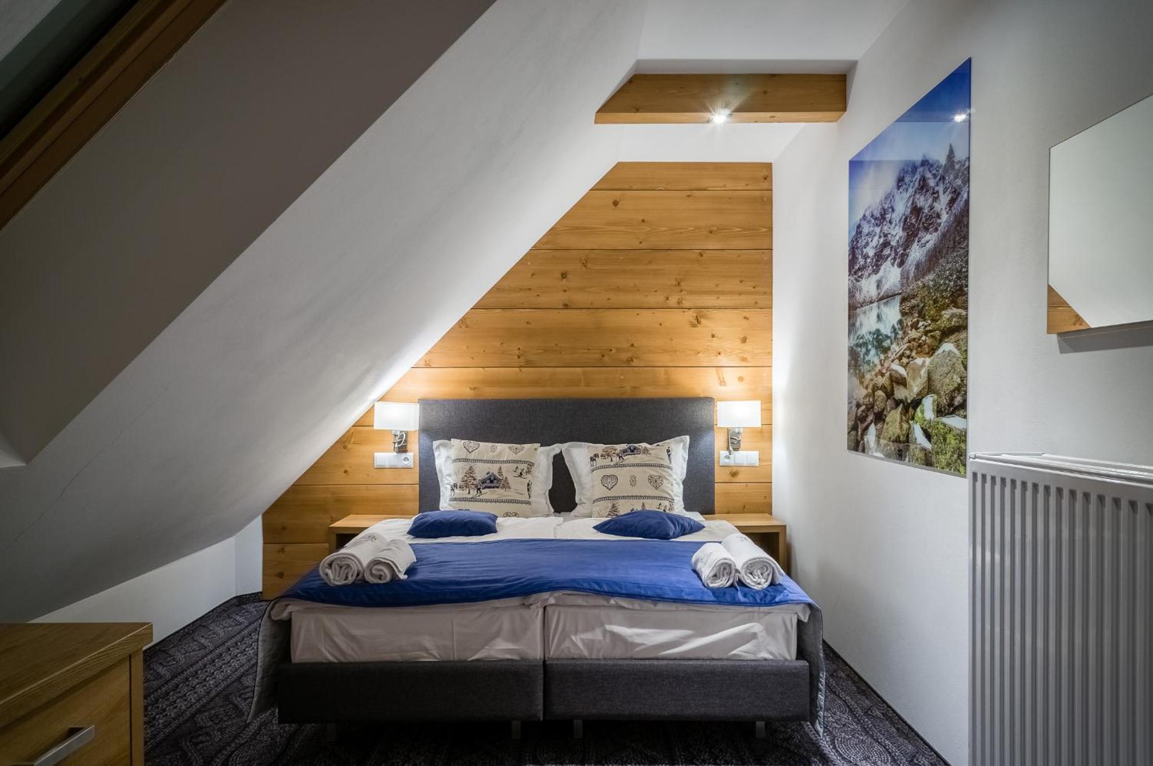 Small Double Room - Photo 1