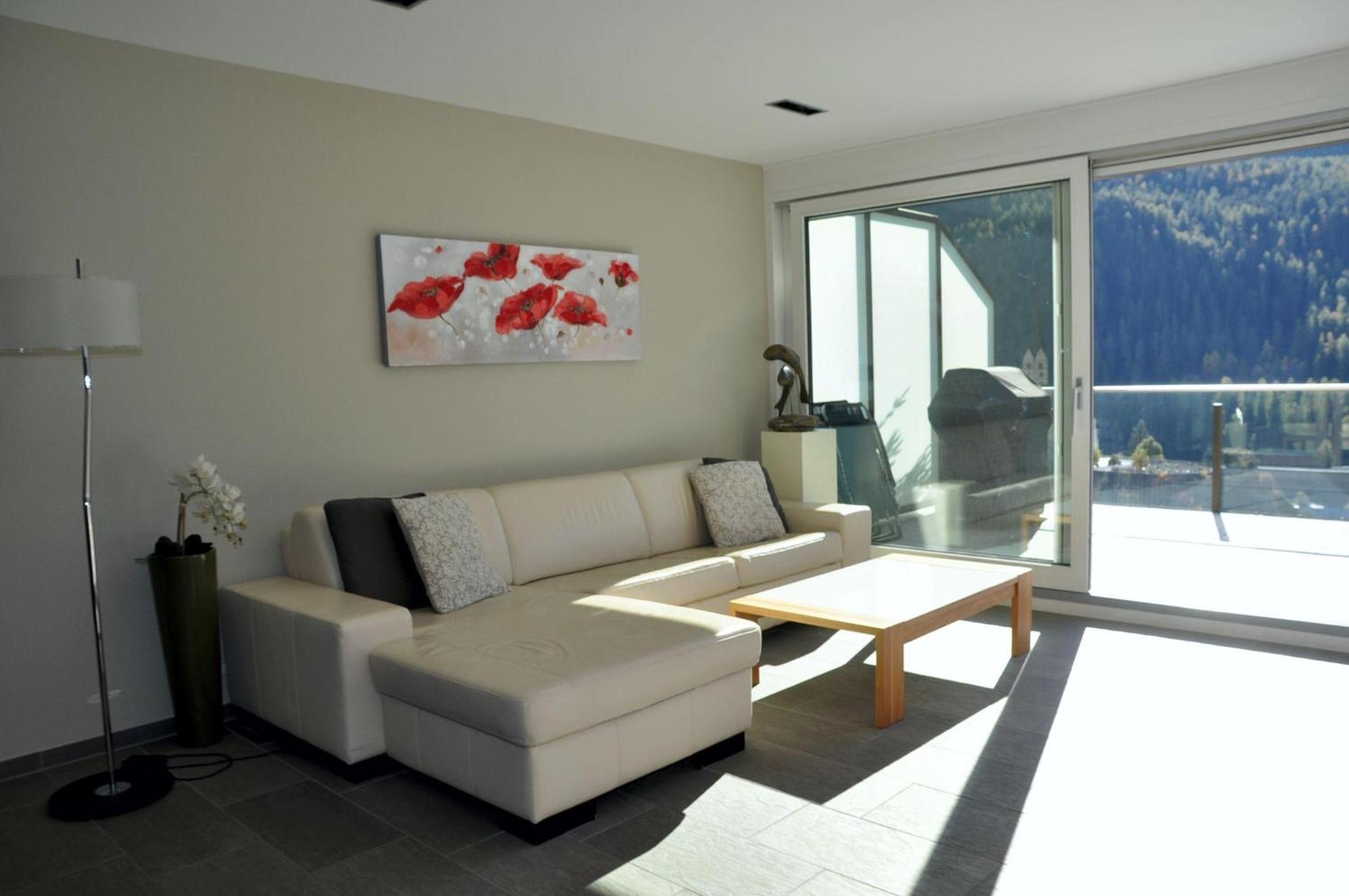 Apartment with Balcony photo 1