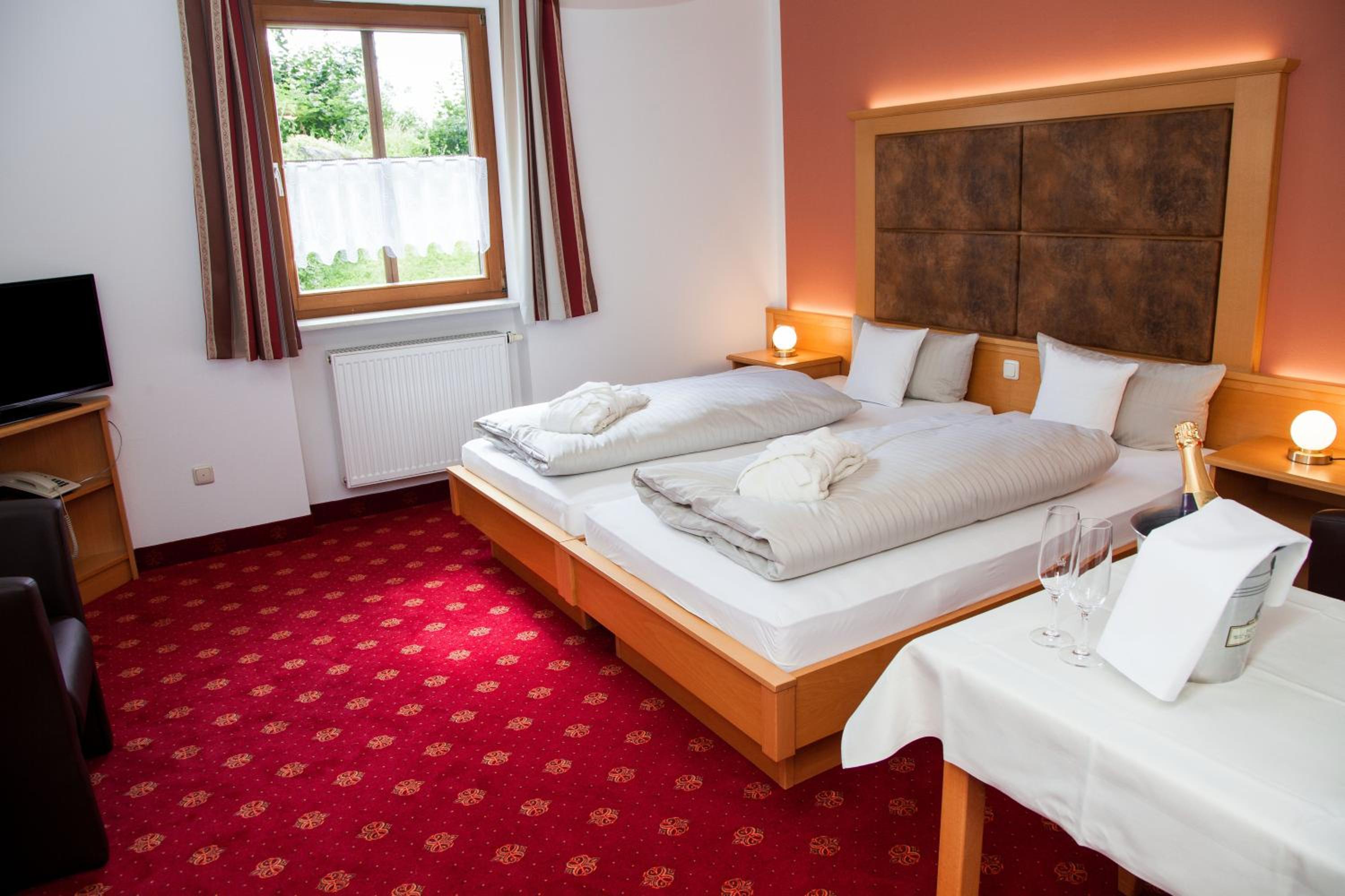Comfort Double Room - Photo 1