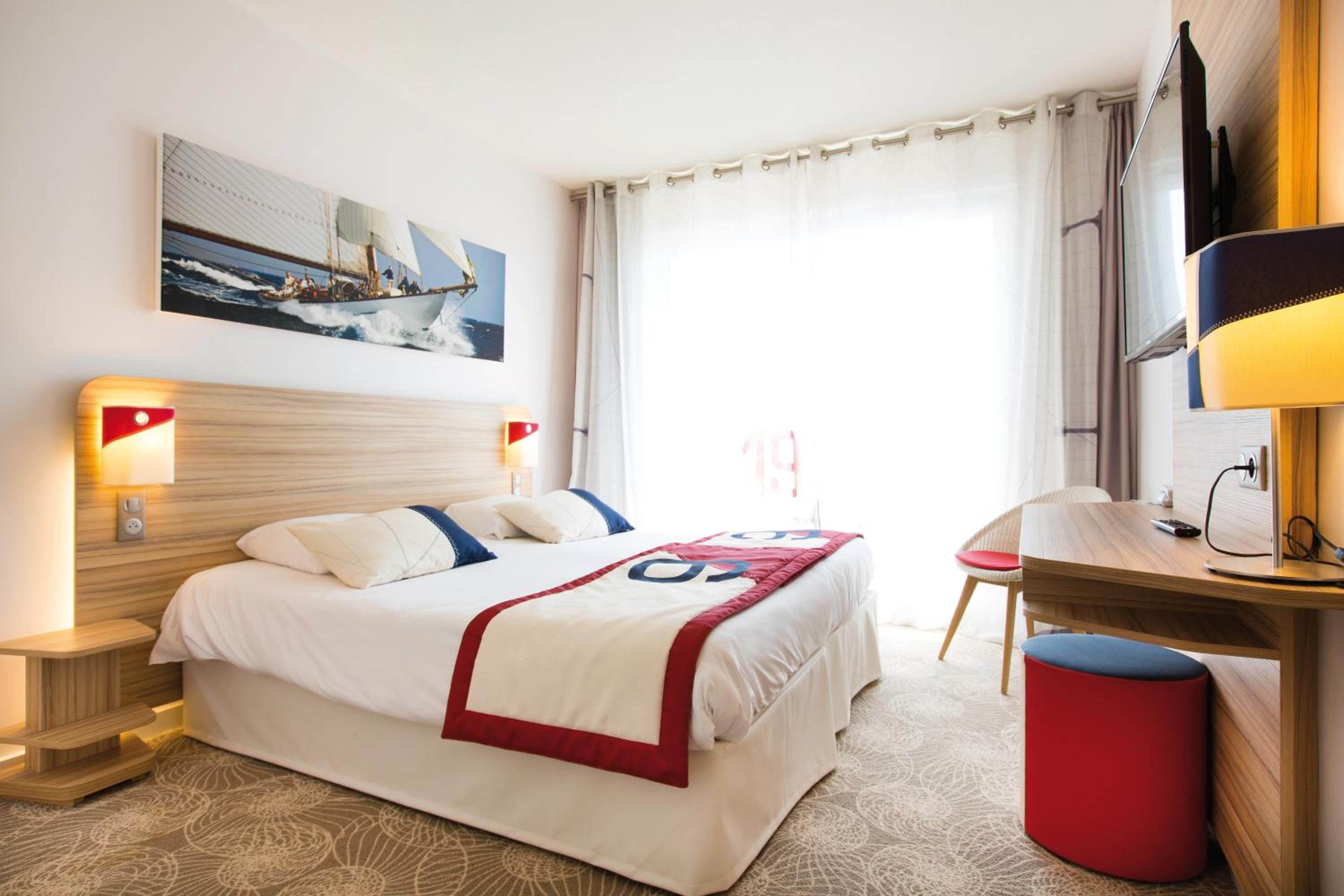Twin Room with Sea View