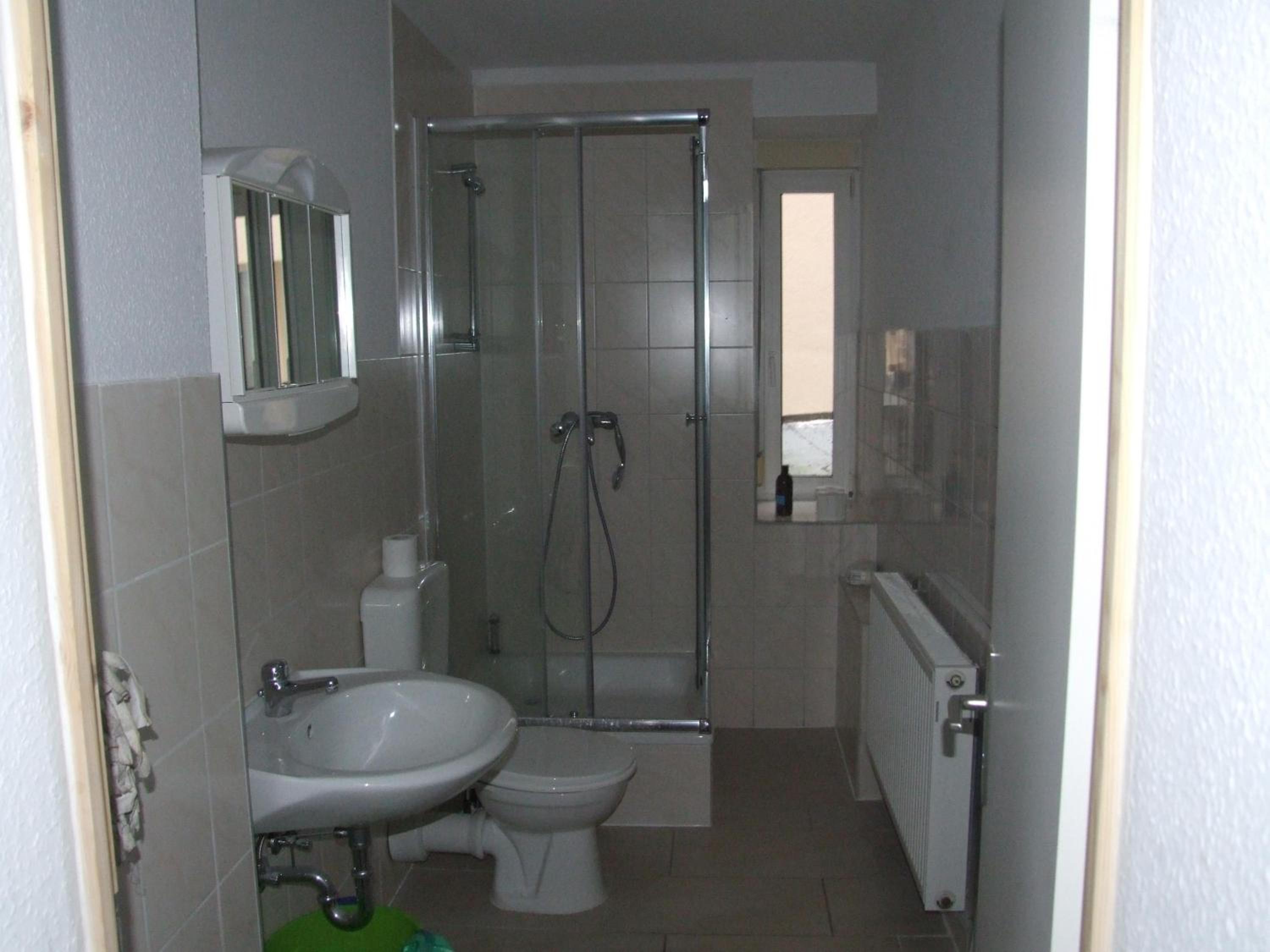 Budget Single Room photo 3
