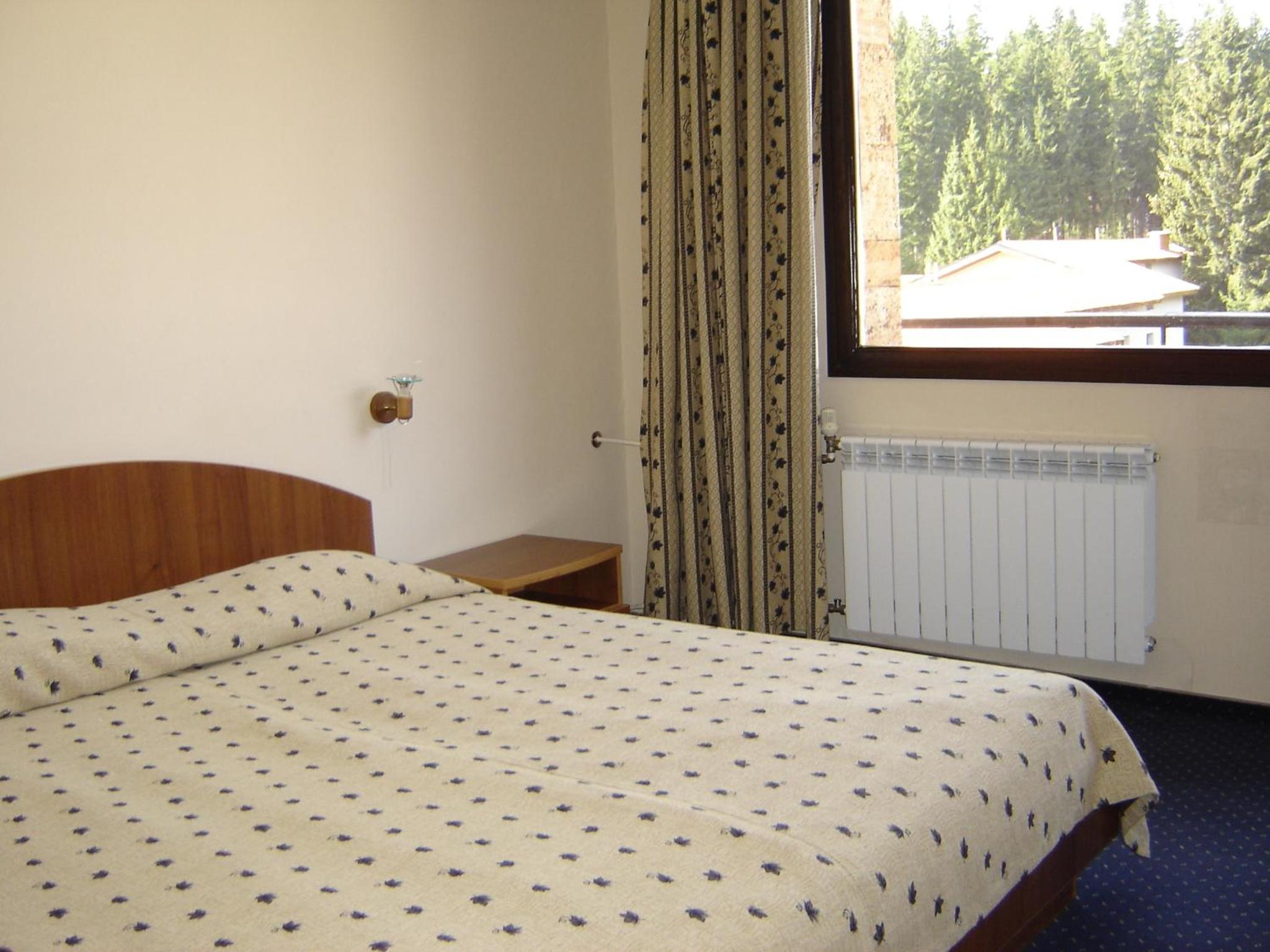 Standard Double/Twin Room - Photo 9