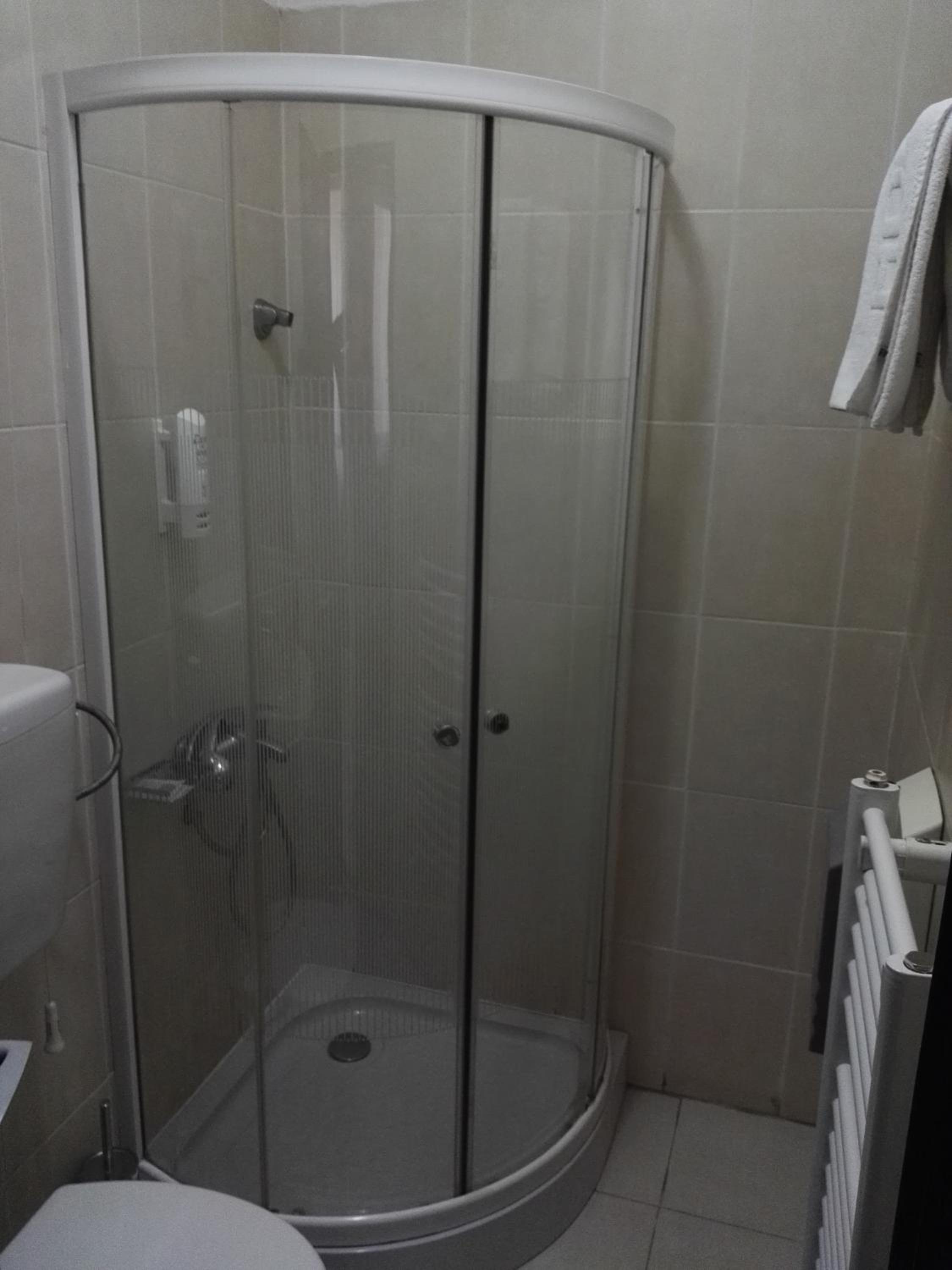 Deluxe Twin Room photo 2