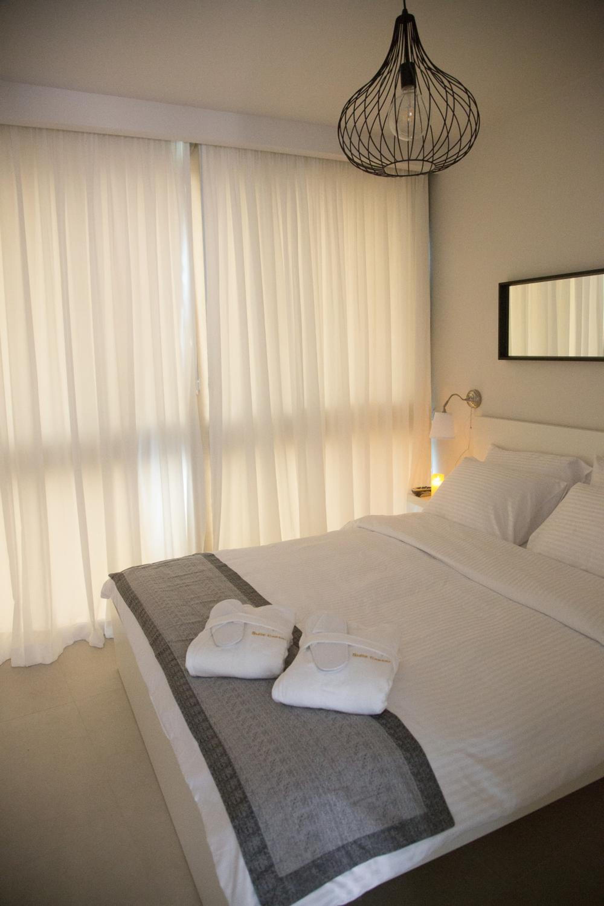 Two-Bedroom Apartment - Photo 29