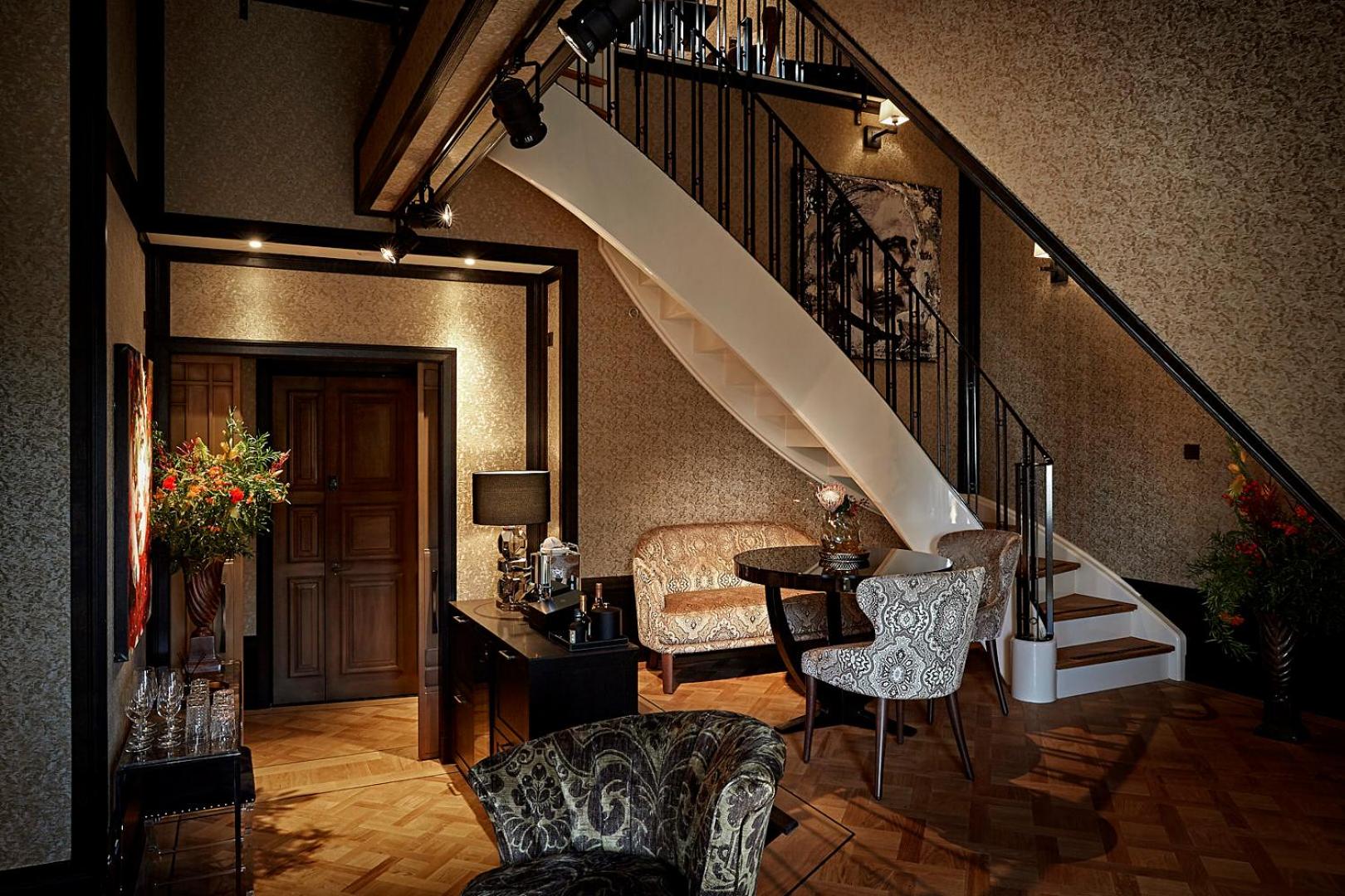Rooftop Loft Suite