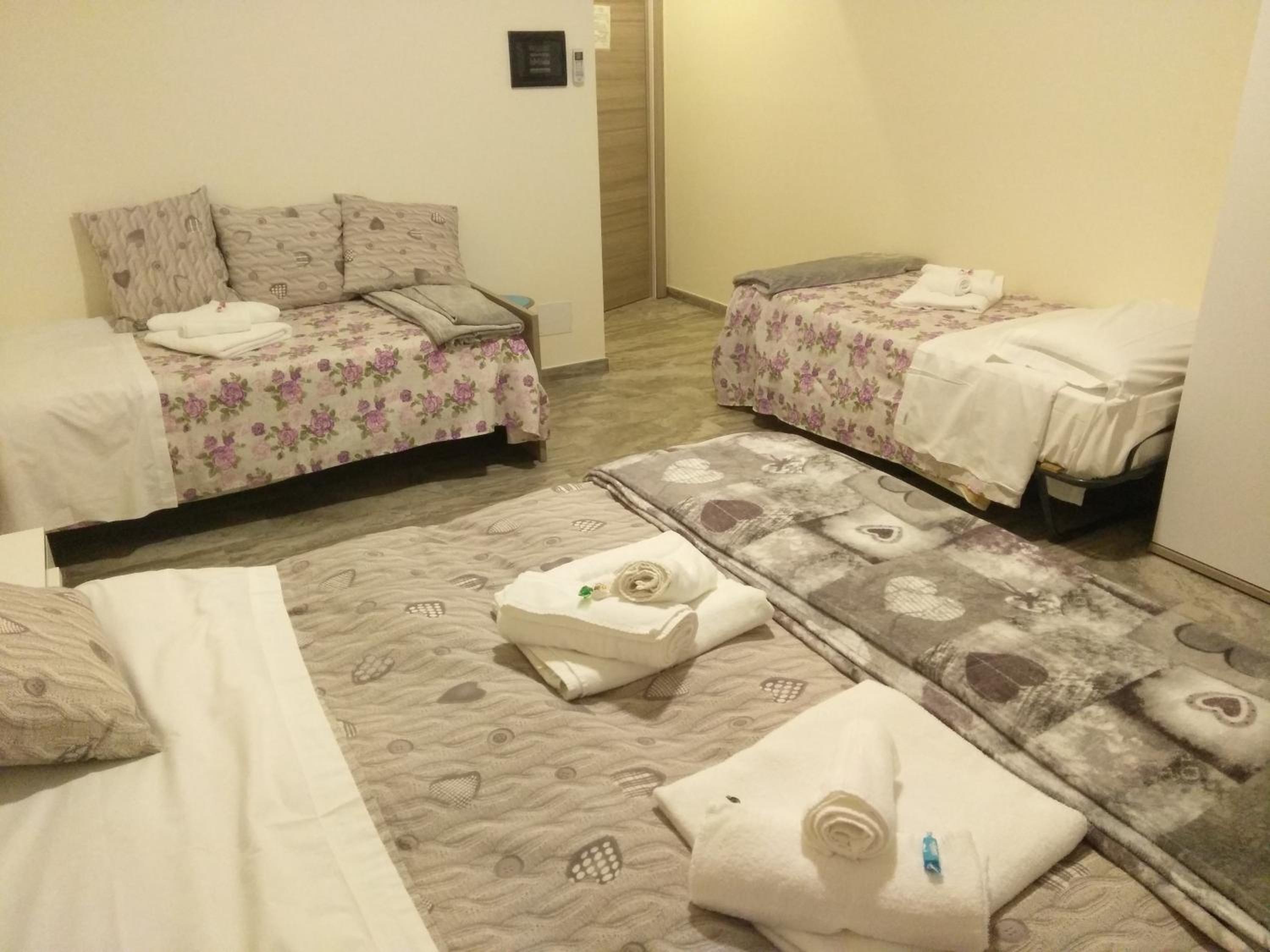 Quadruple Room photo 3