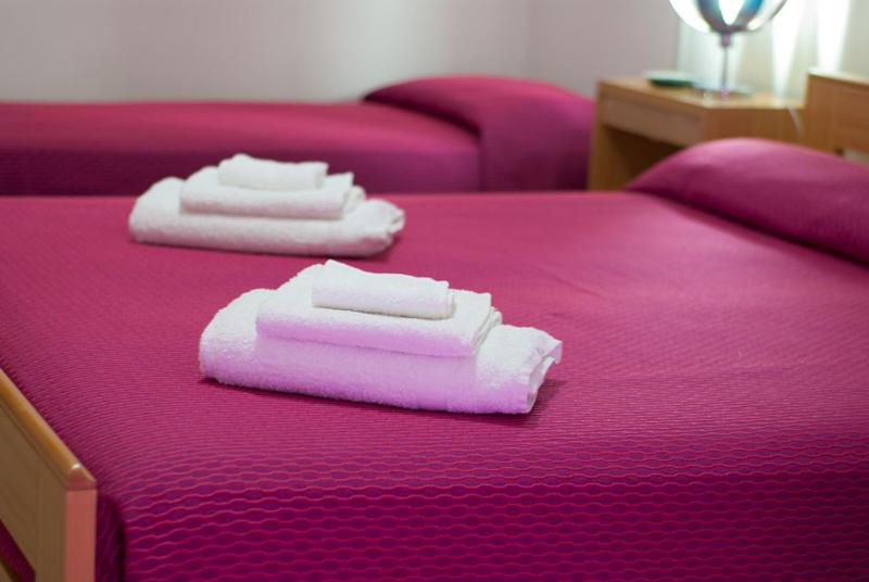 Large Double Room photo 1