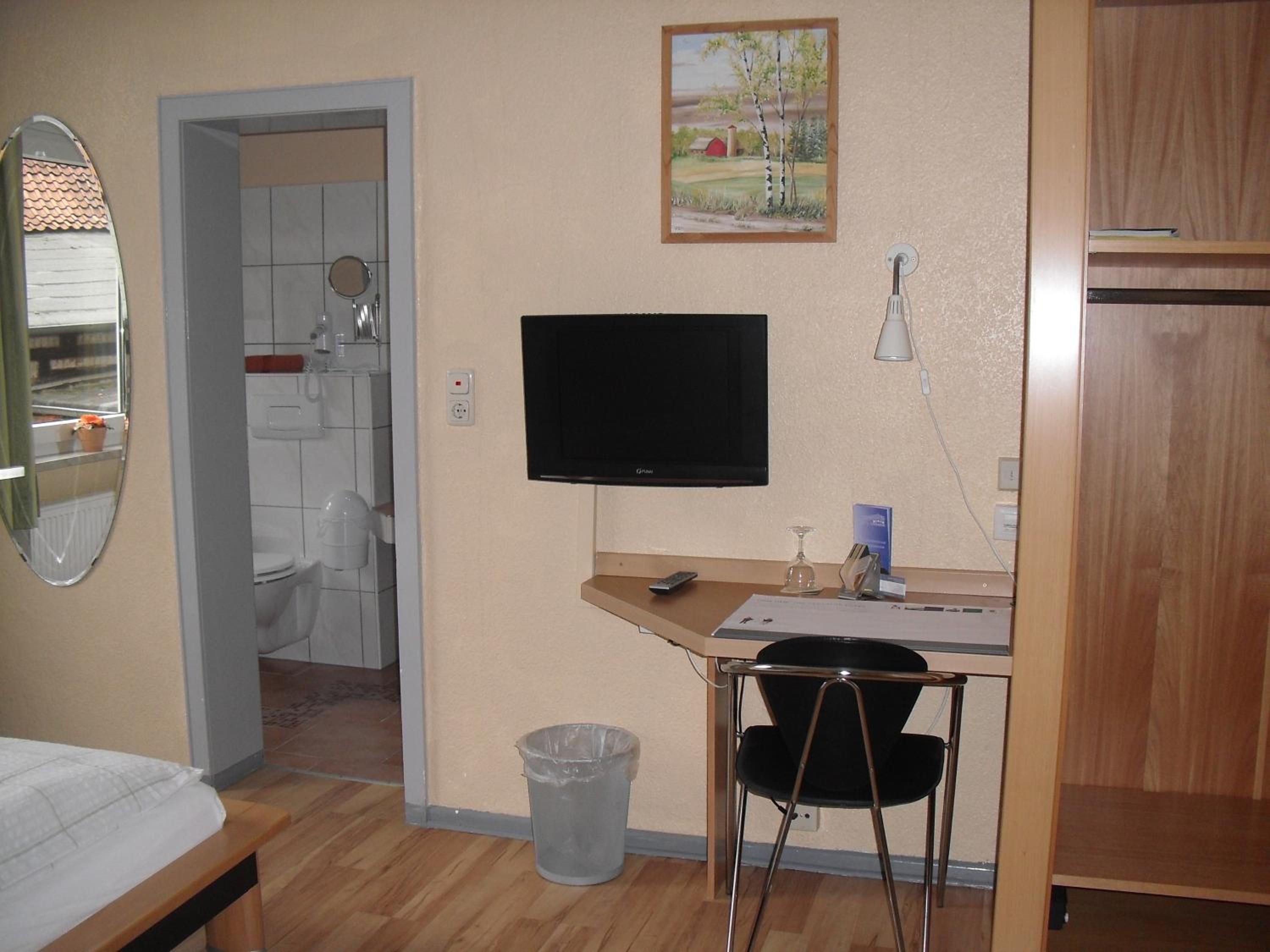 Single Room photo 3