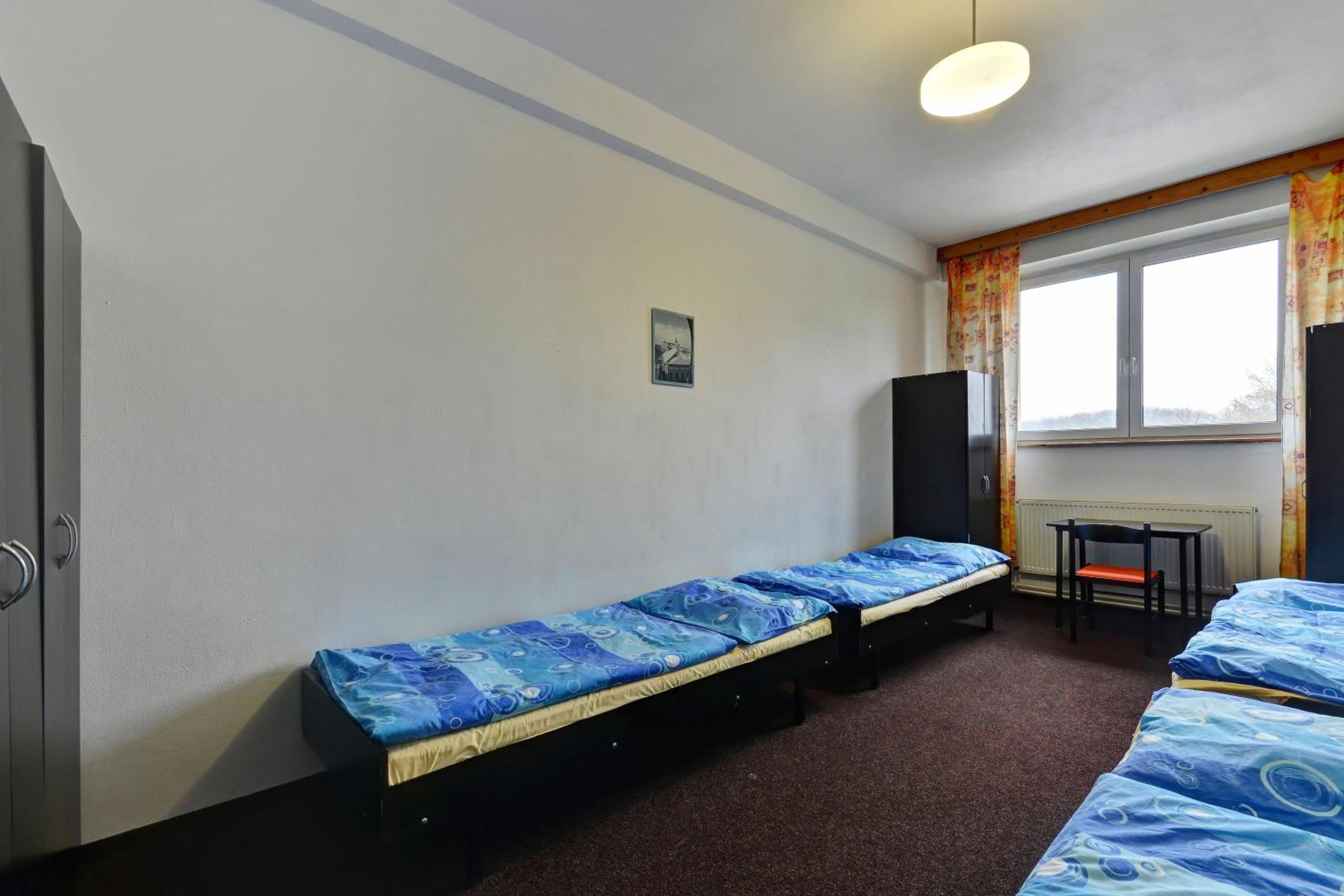Quadruple Room with Shared Bathroom photo 1