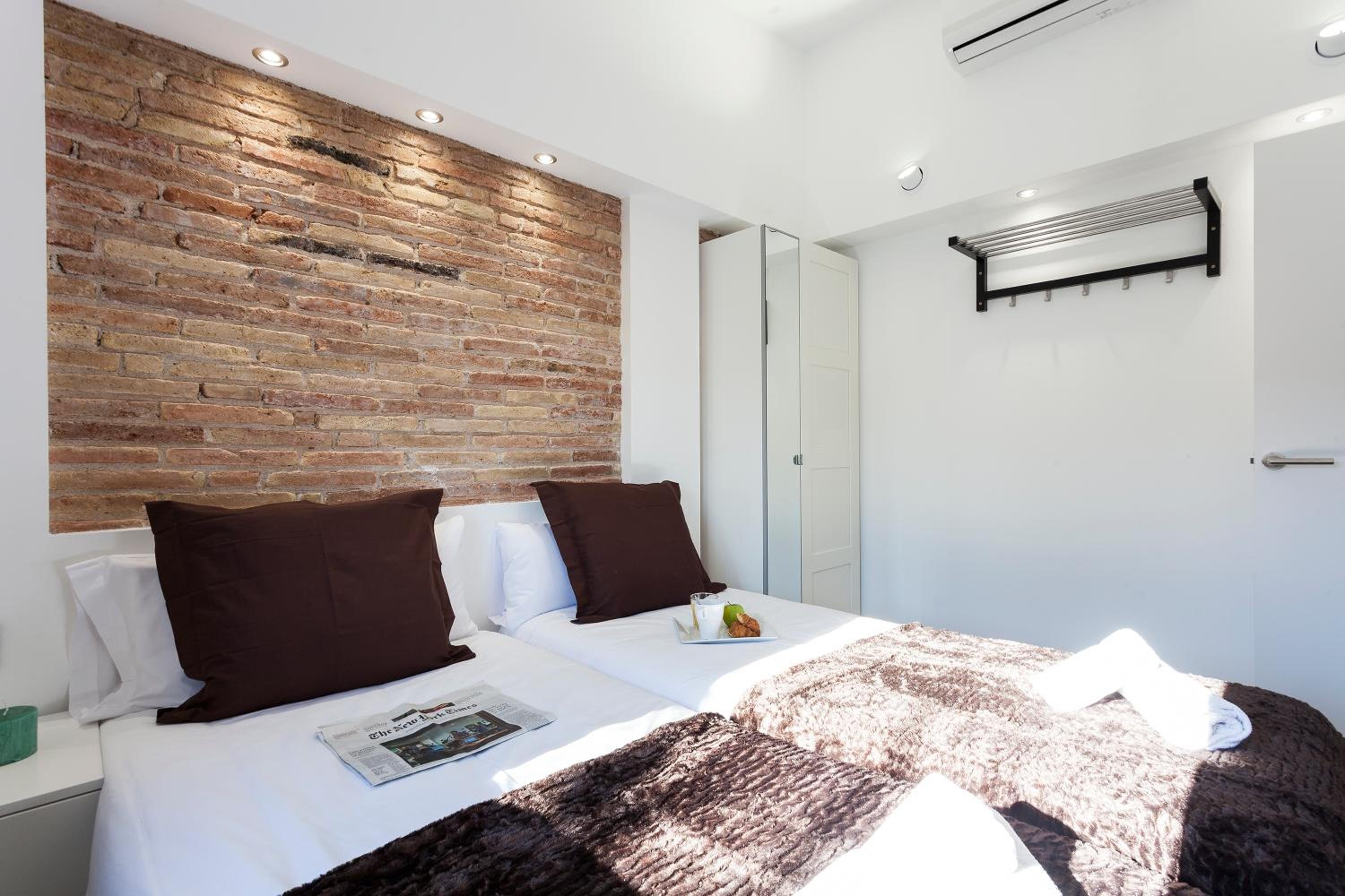 Apartment with Terrace photo 3
