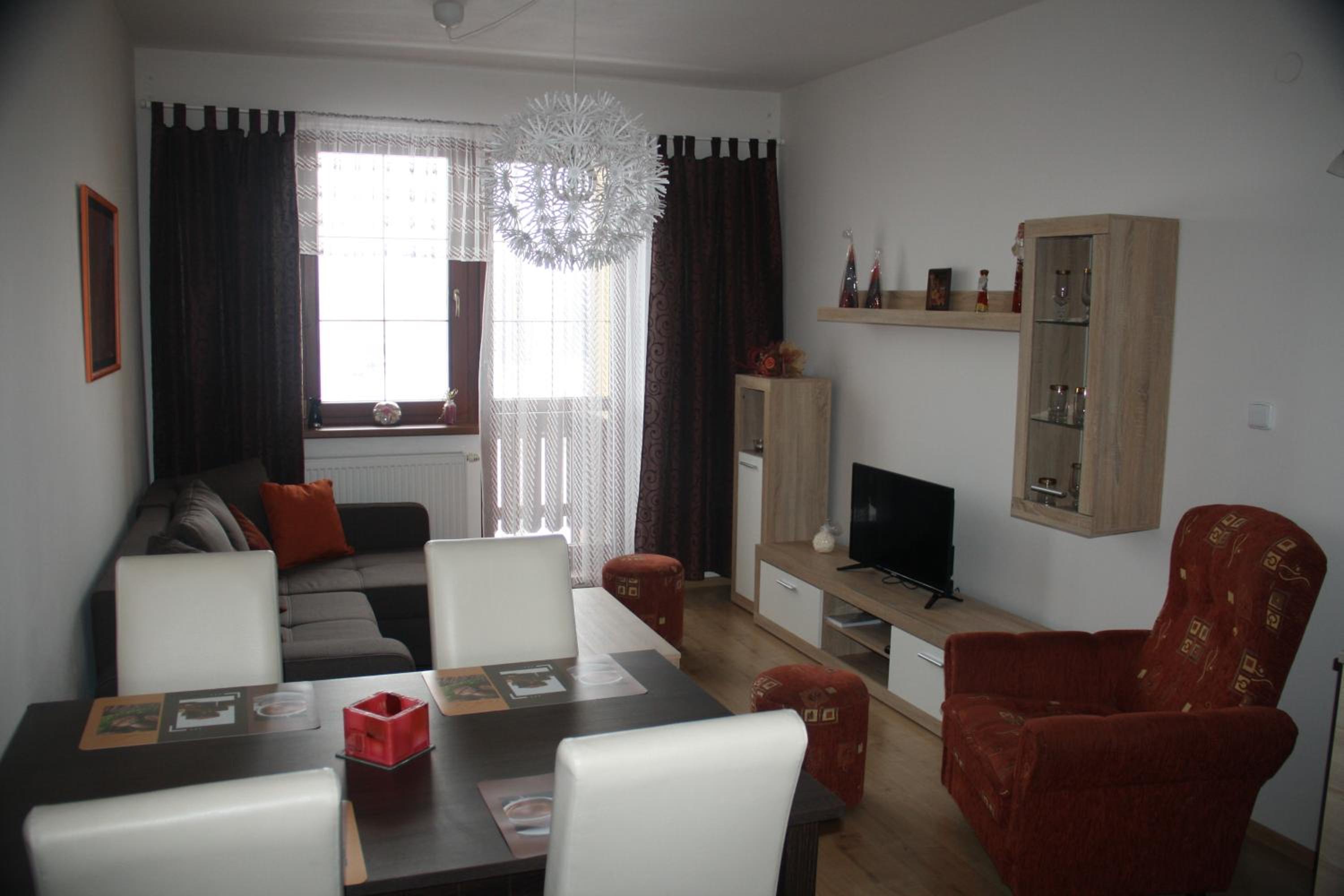 Apartment with Balcony photo 1
