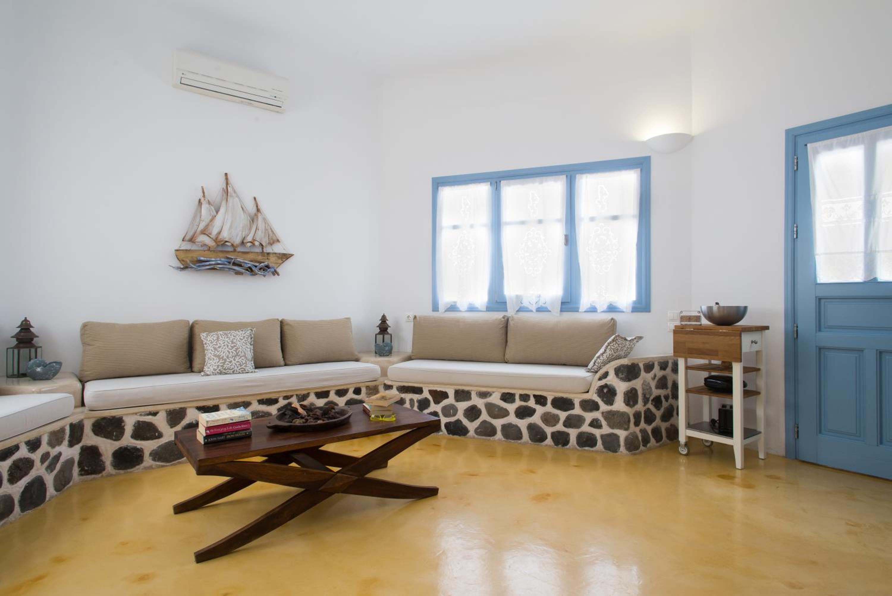 Elia - Cycladic Three-Bedroom Villa with Private Pool and Sea View