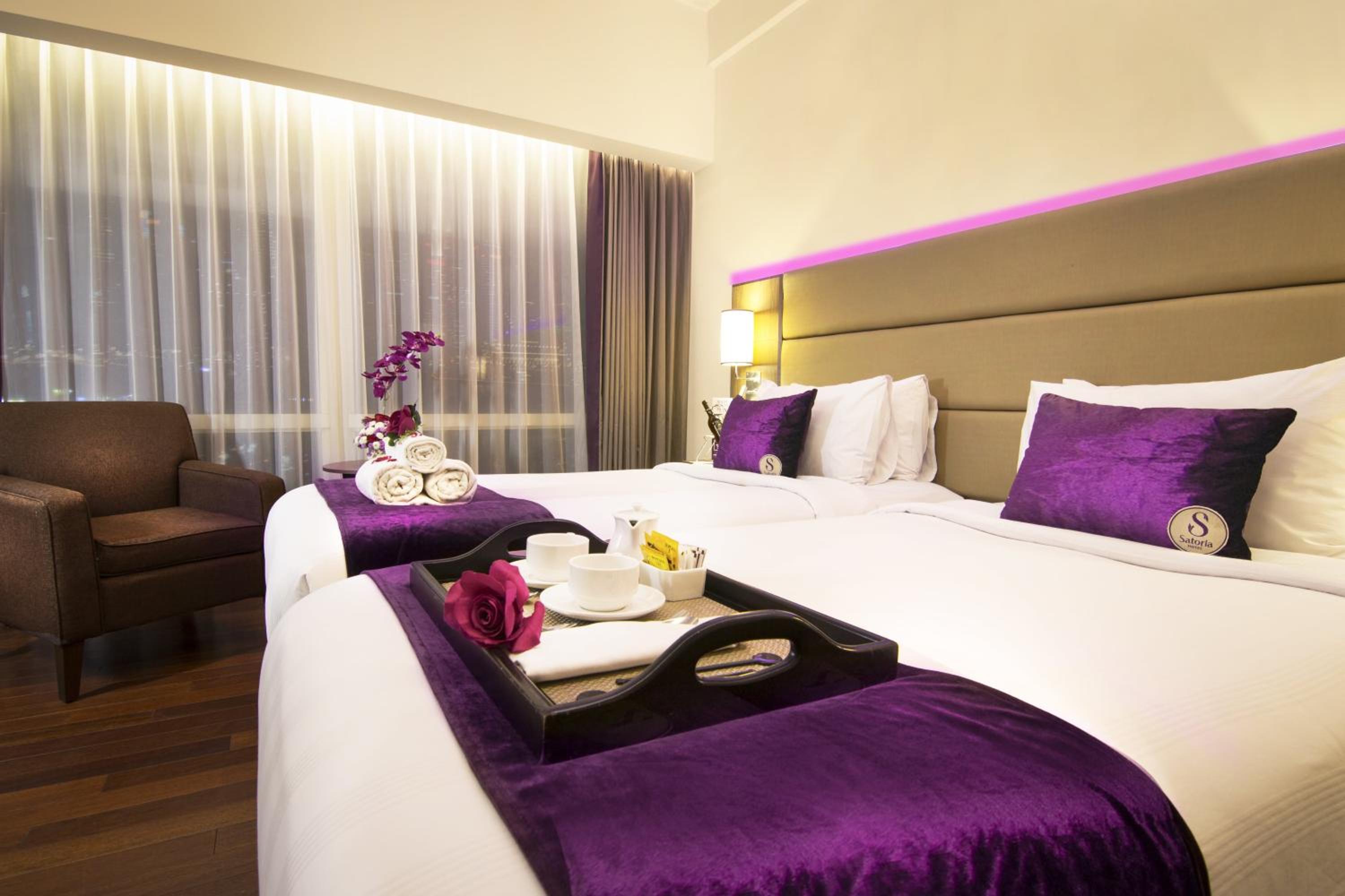 Staycation Offer - Premium Twin Room - Photo 4