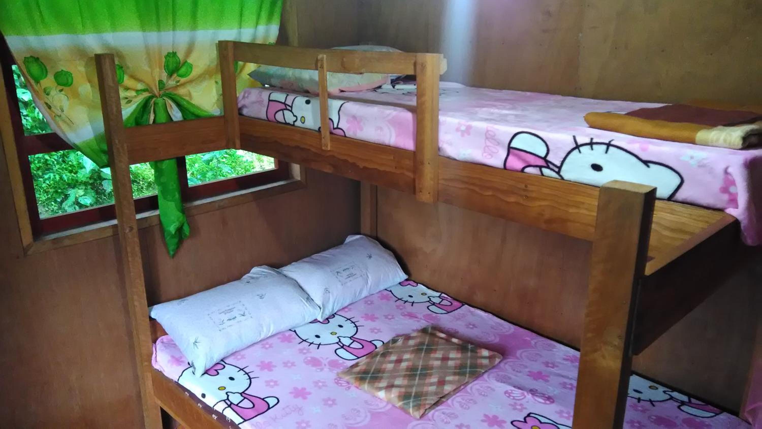 Budget Double Room - Photo 12
