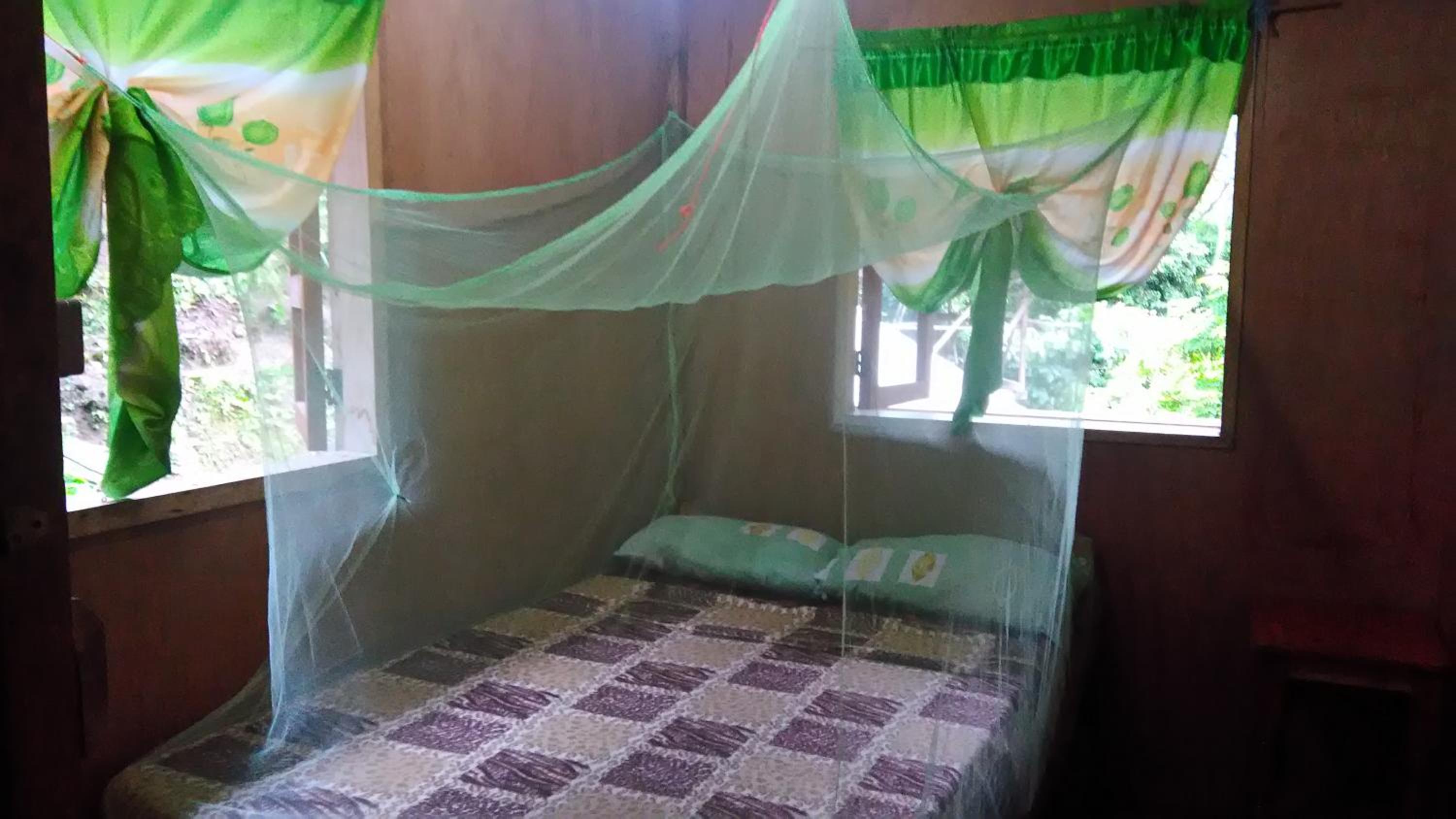 Budget Double Room - Photo 5