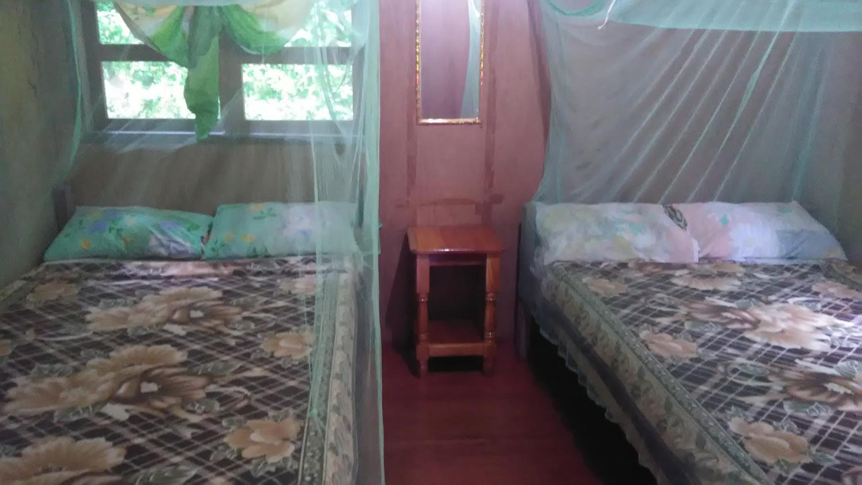 Quadruple Room - Photo 6