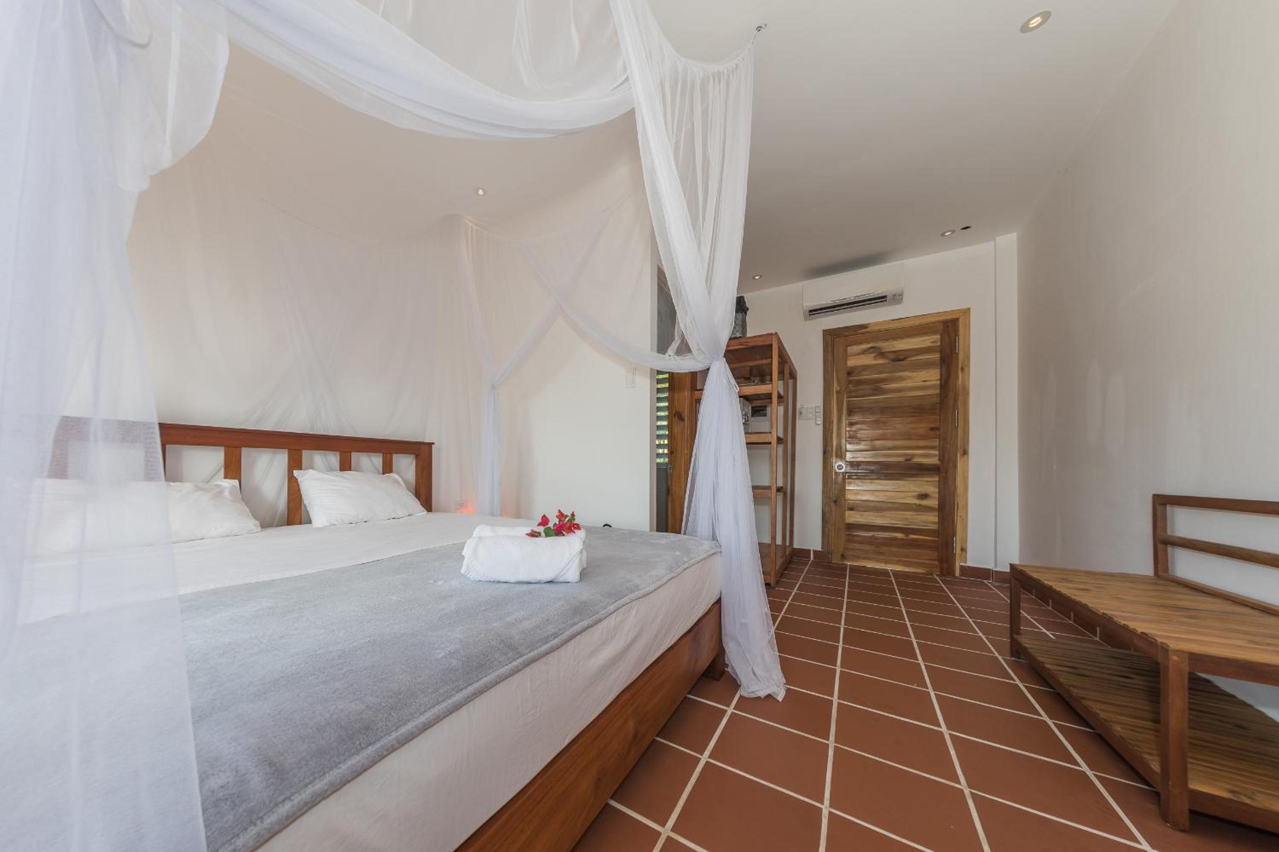 Standard Double Room with Balcony photo 2