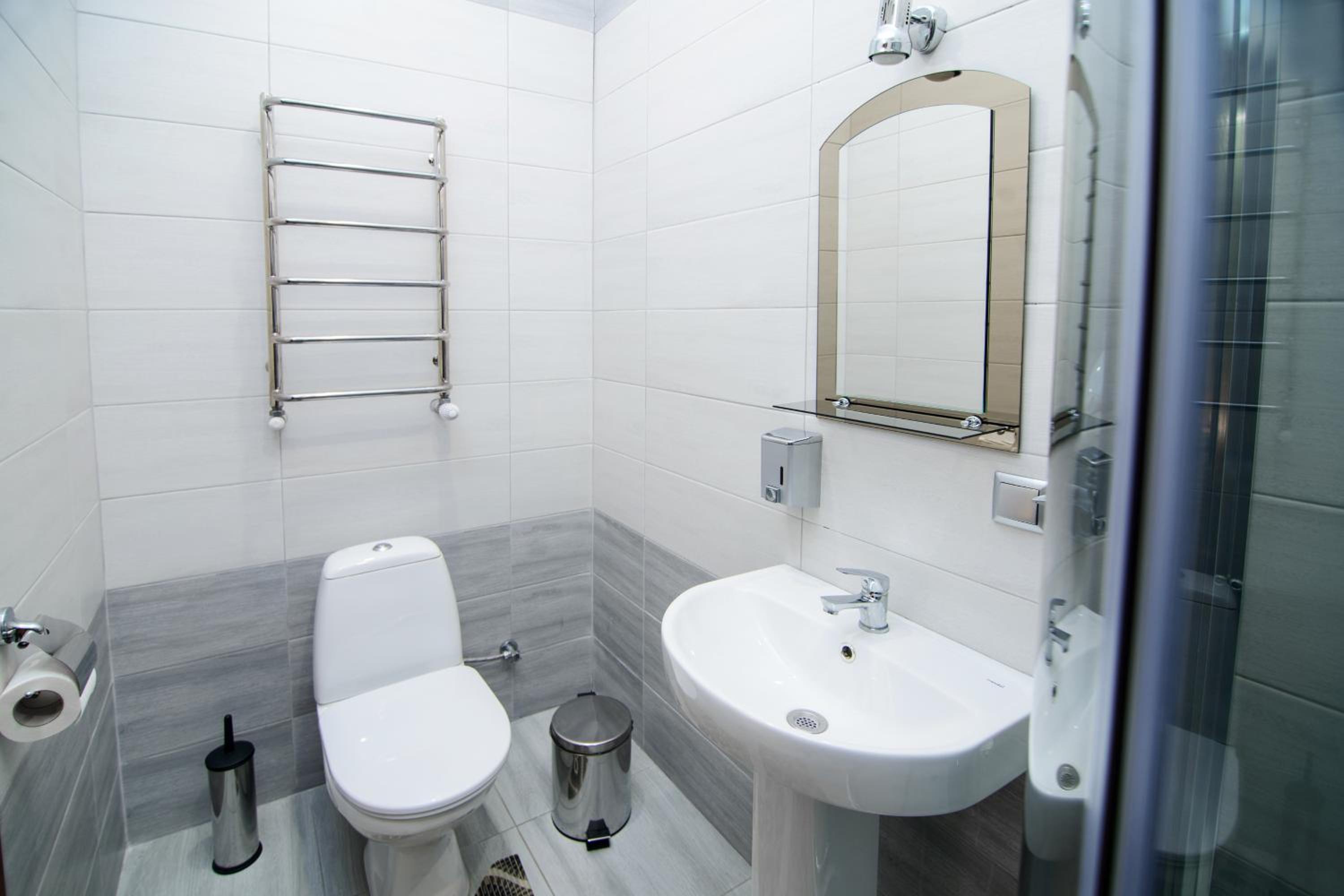 Double Room with Private Bathroom photo 3