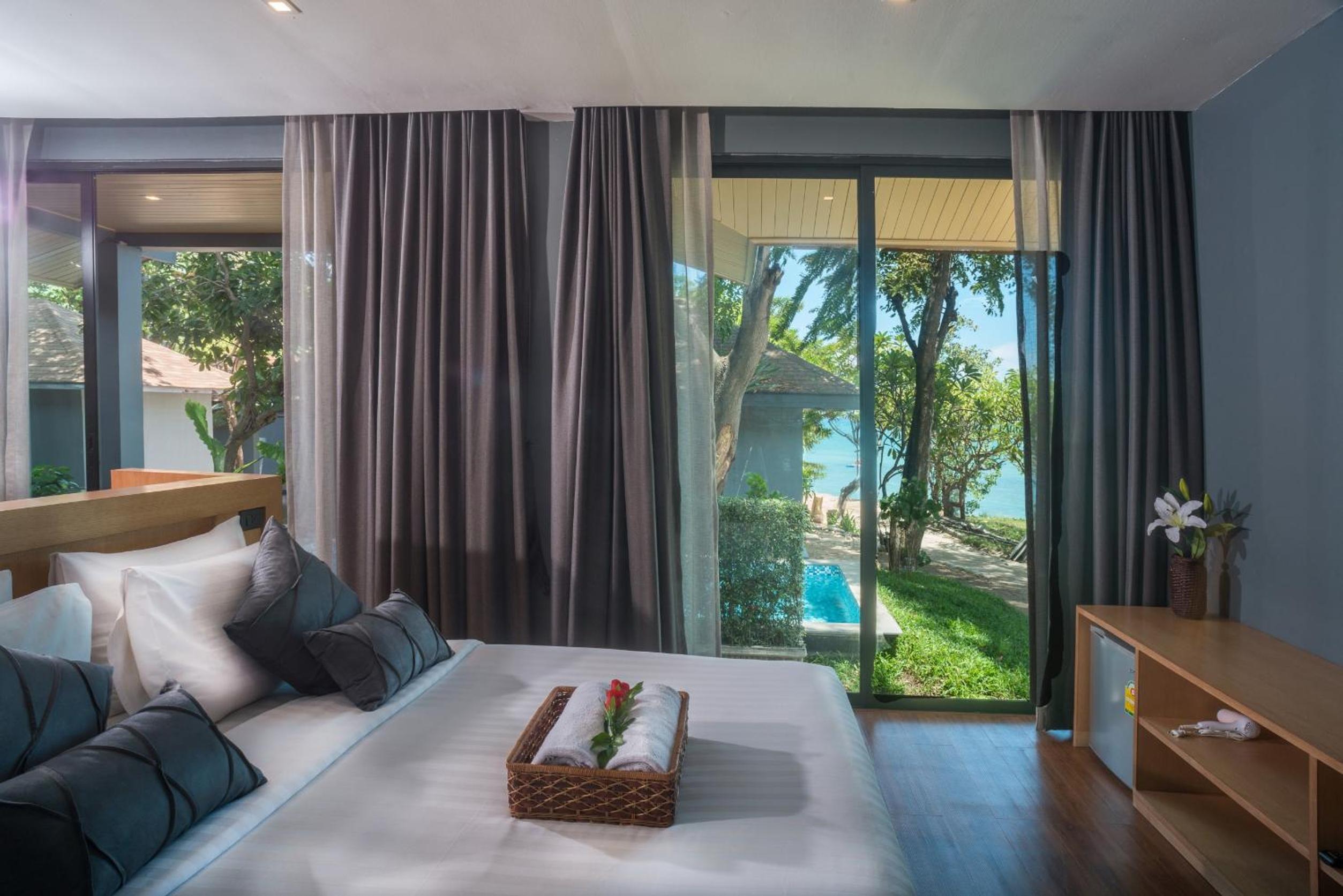Villa com Piscina Privada