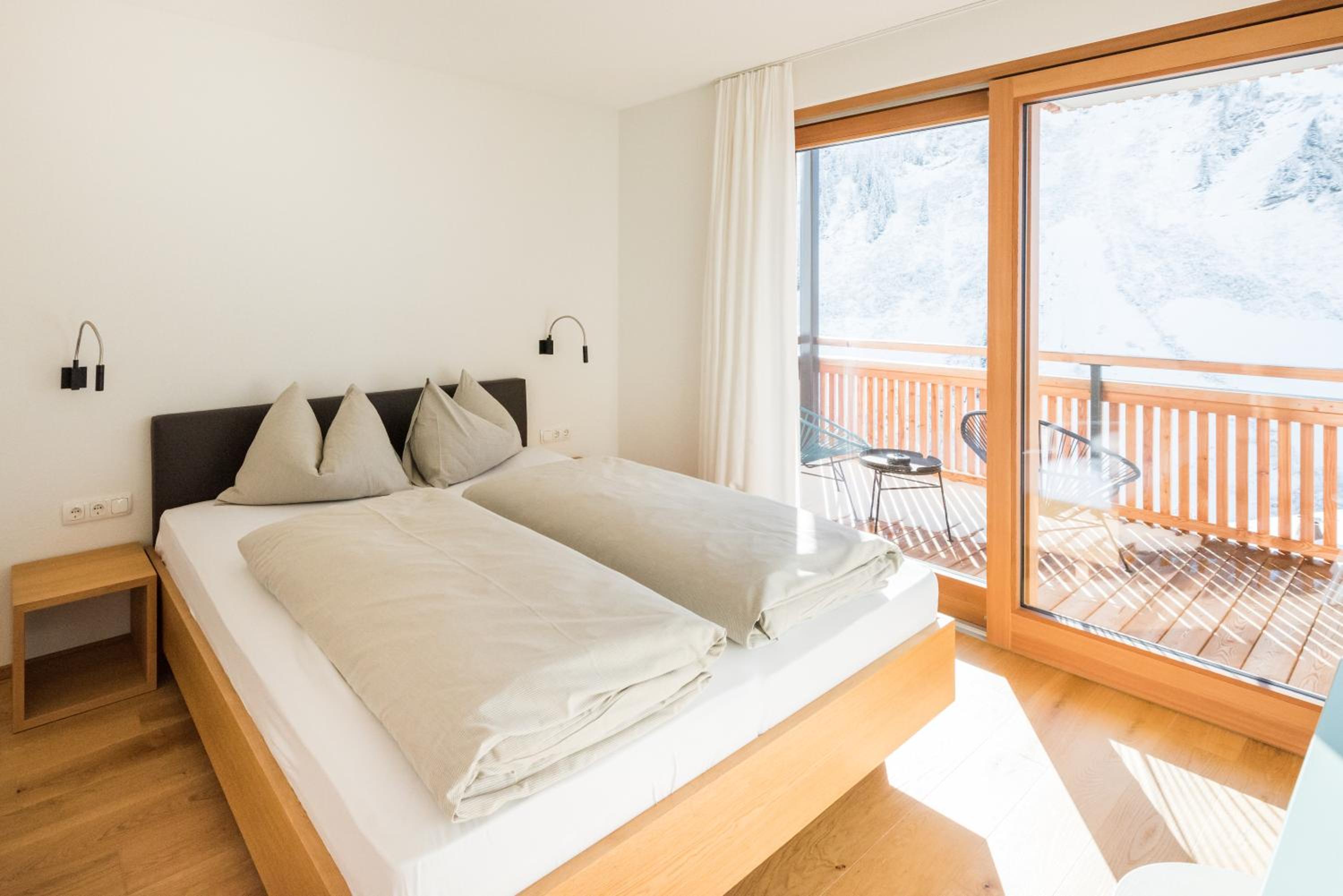 Apartment with Balcony 7