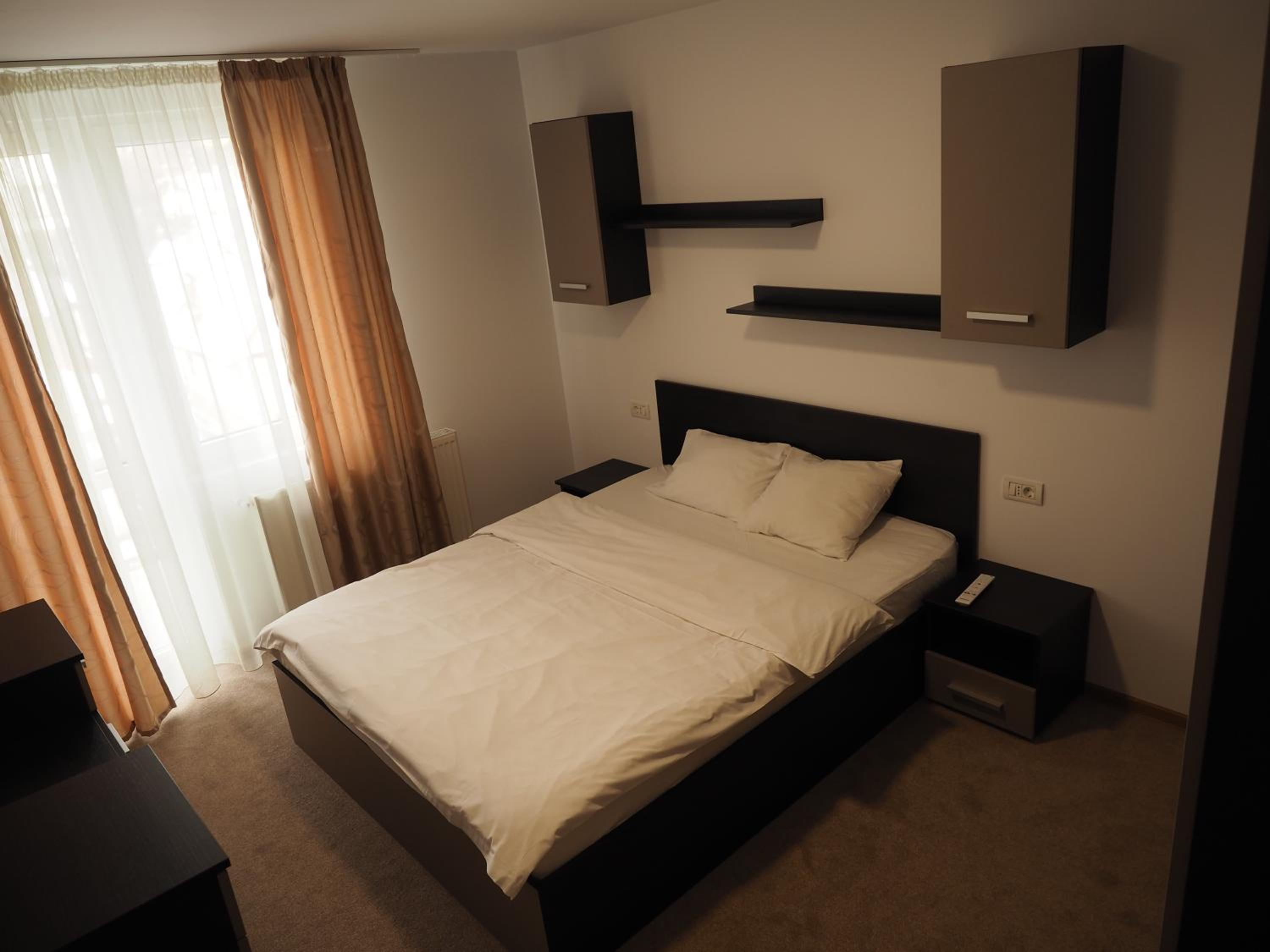 Apartment with Balcony photo 1