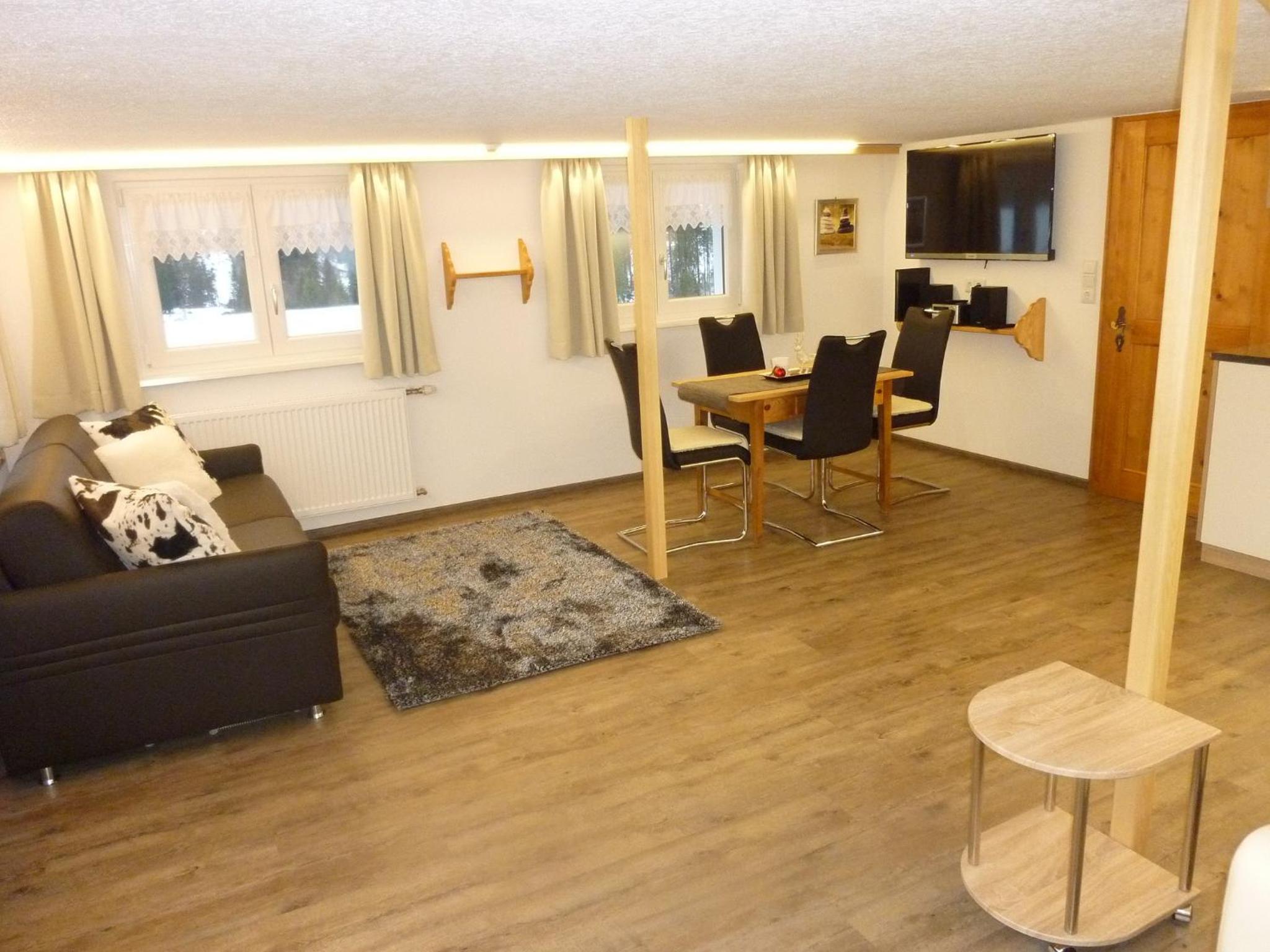 One-Bedroom Apartment photo 2