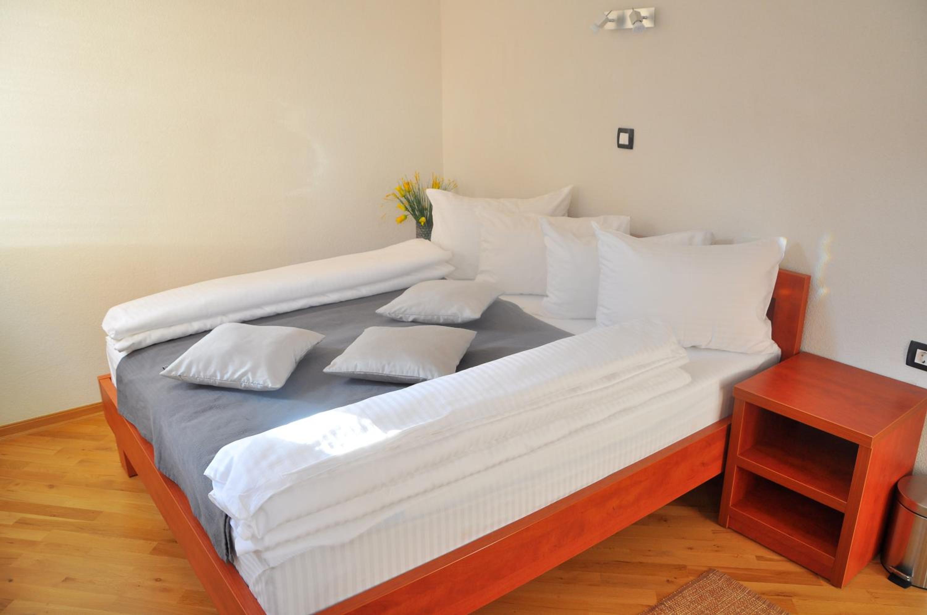 Double Room - Photo 1