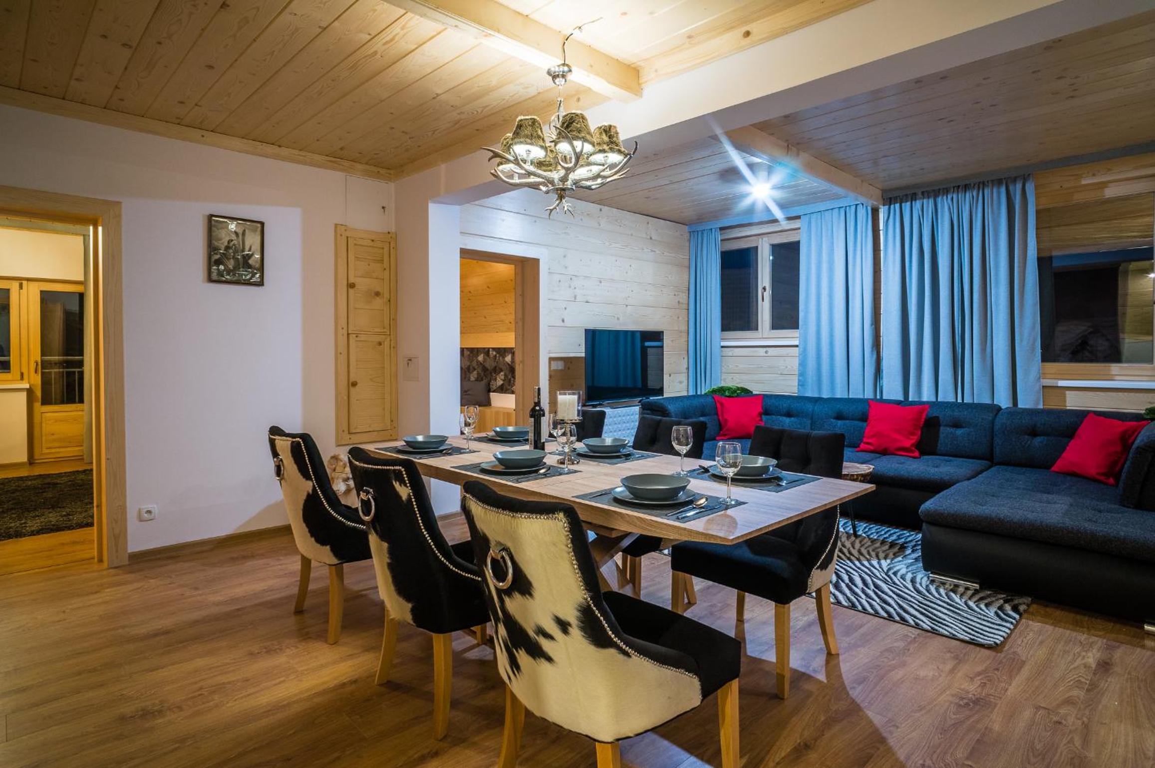 Luxury Apartment - Photo 4