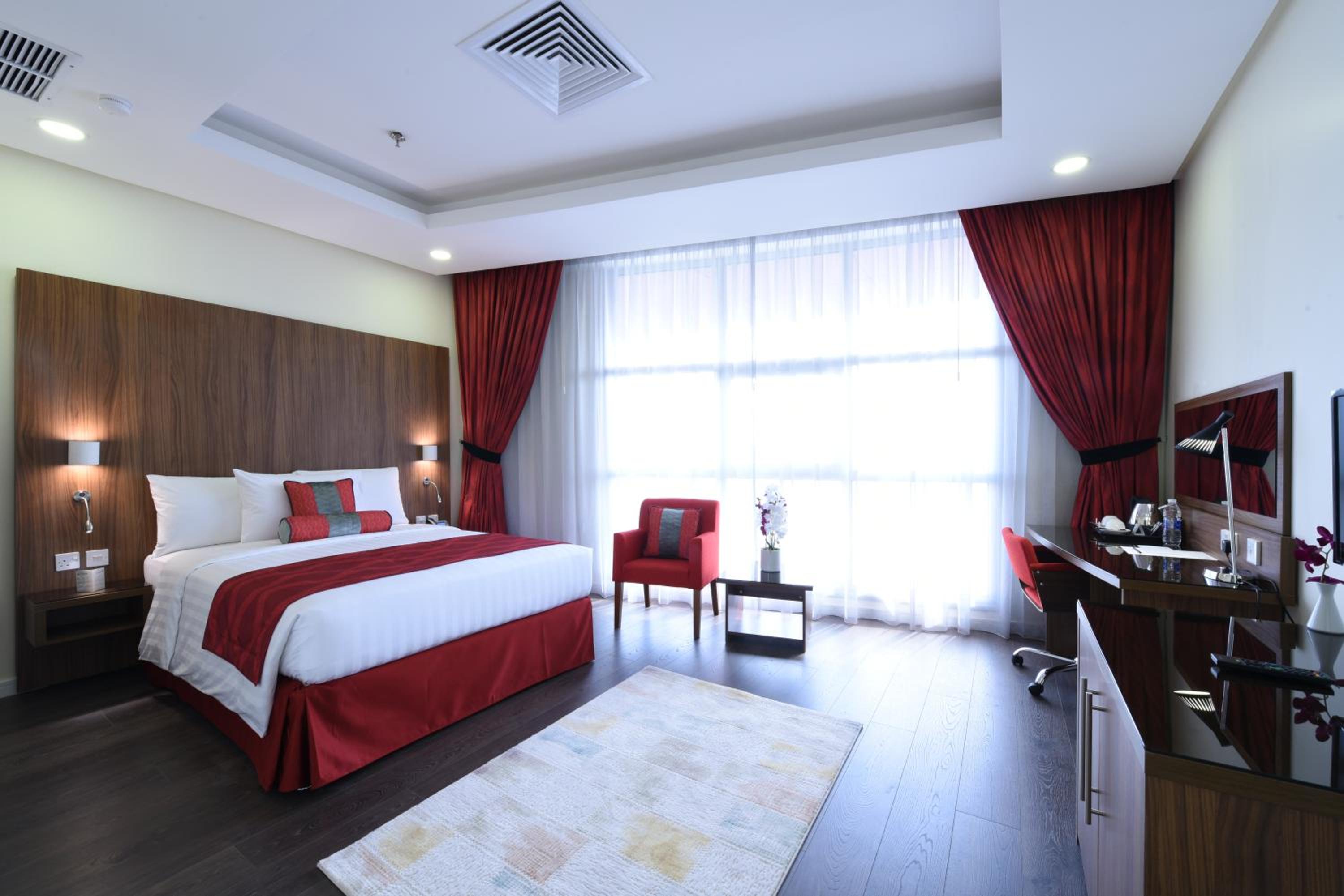 Business Suite Non Smoking photo 3