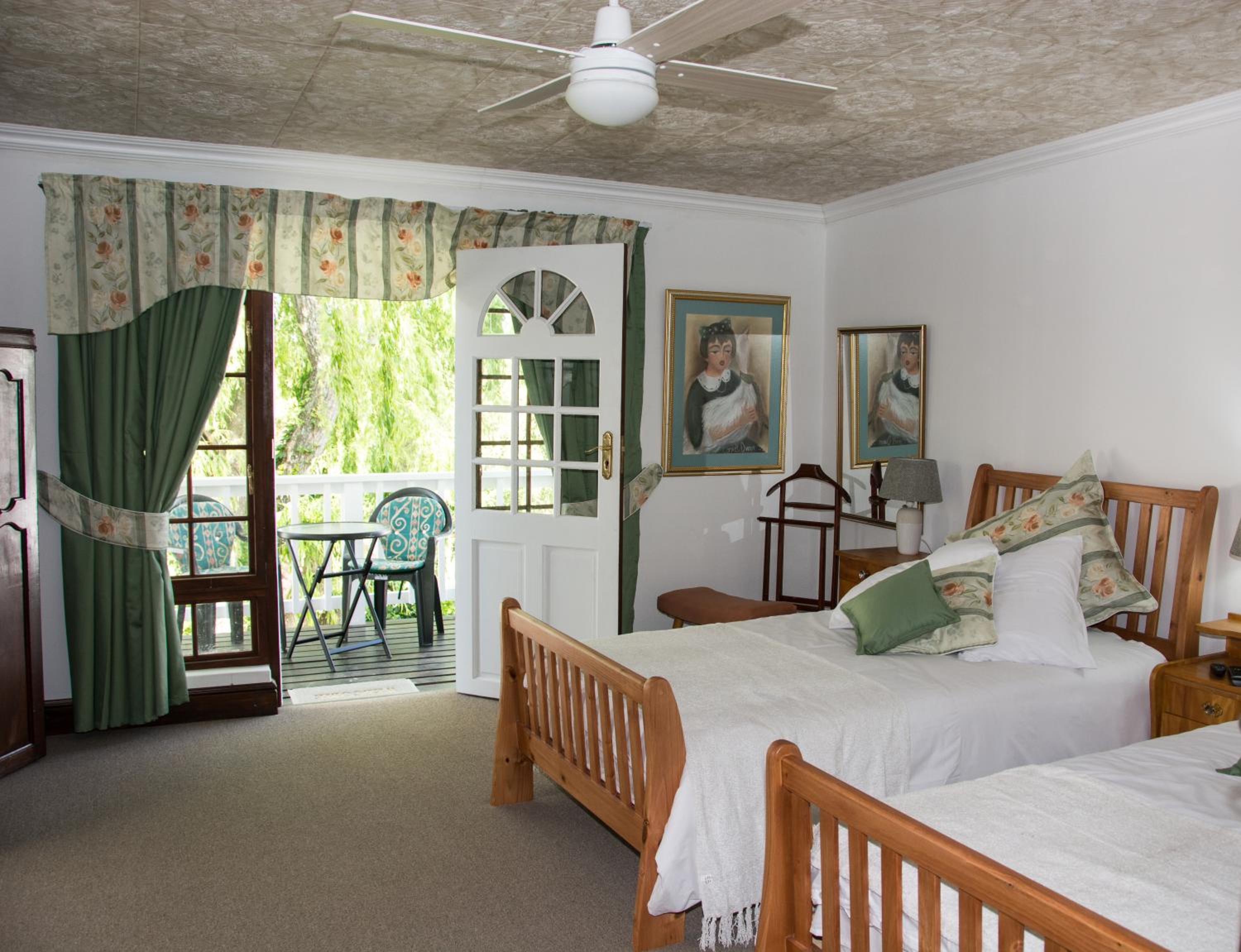 Deluxe Double or Twin Room with Garden View