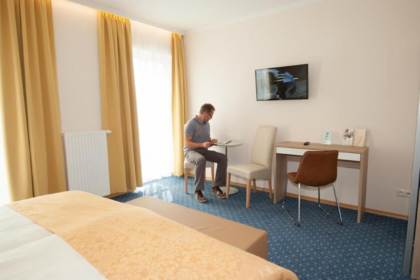 Double Room photo 3