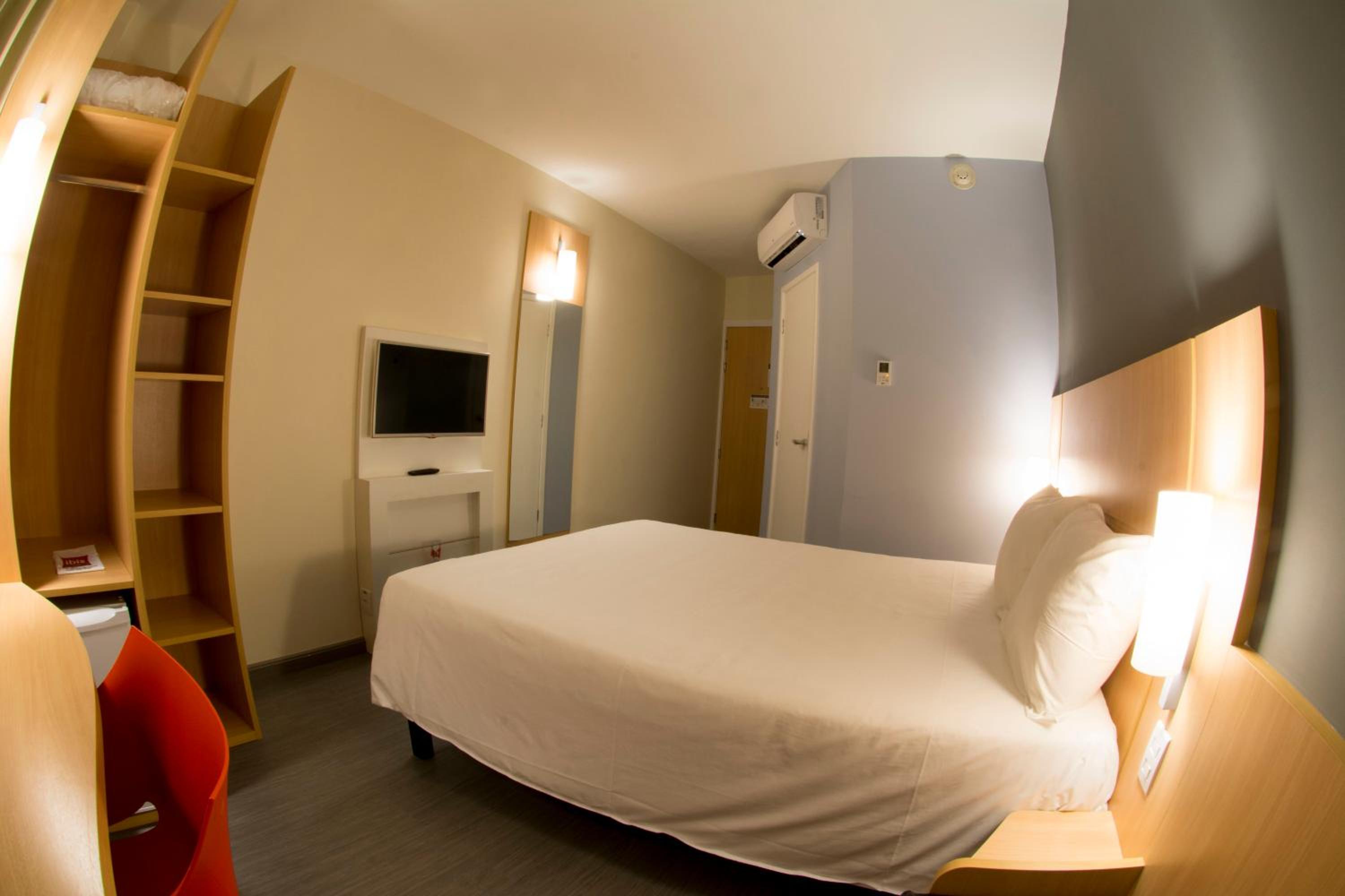 Standard Twin Room photo 3