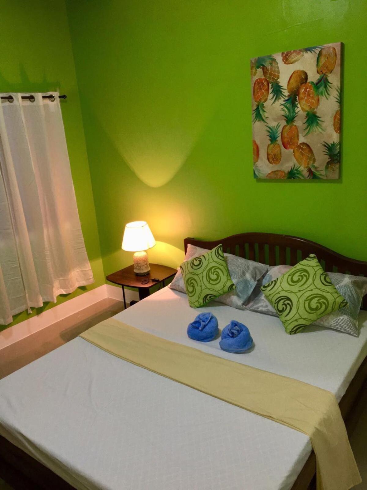 Deluxe Twin Room - Photo 9