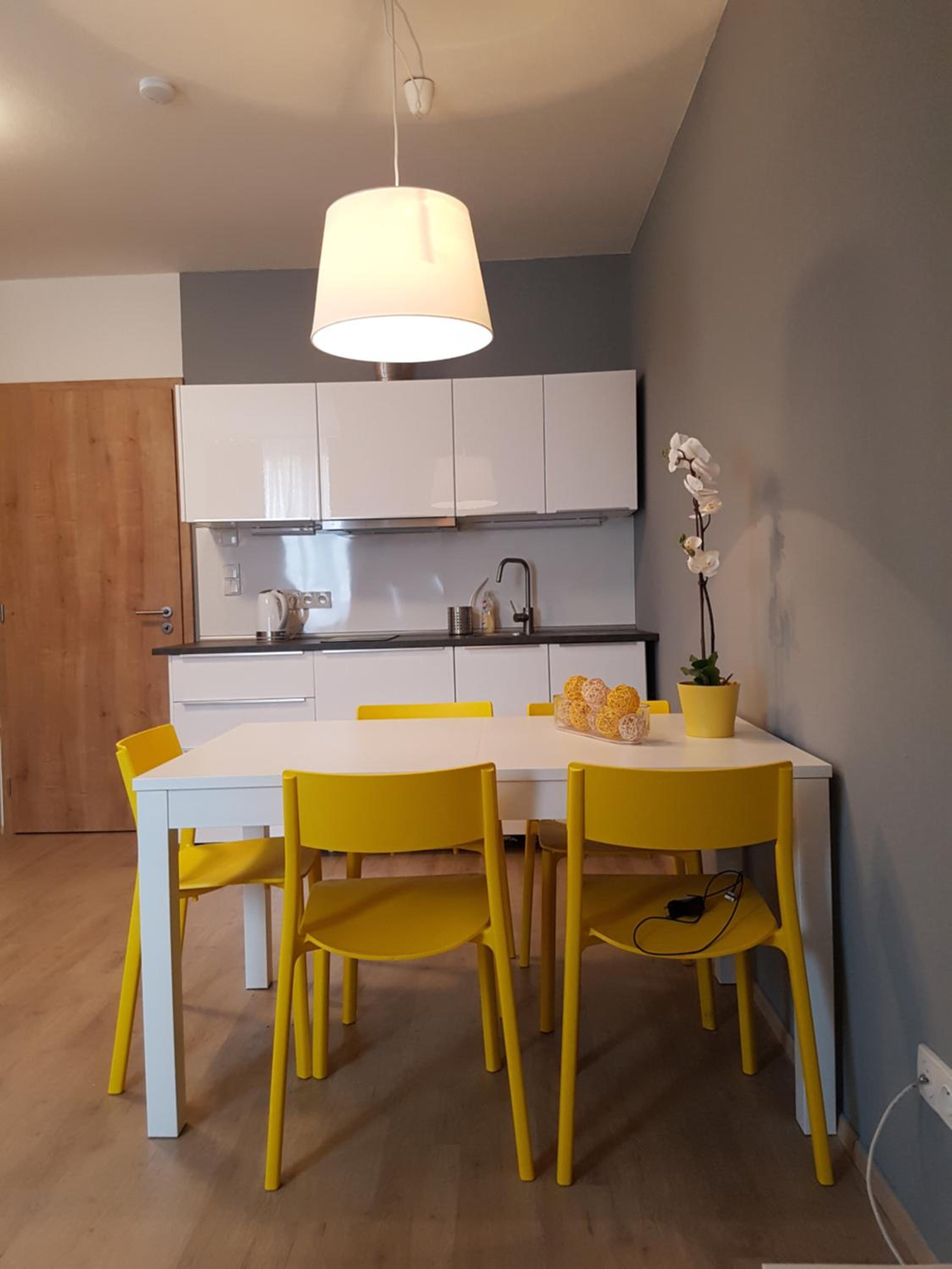 Two-Bedroom Apartment - Photo 18